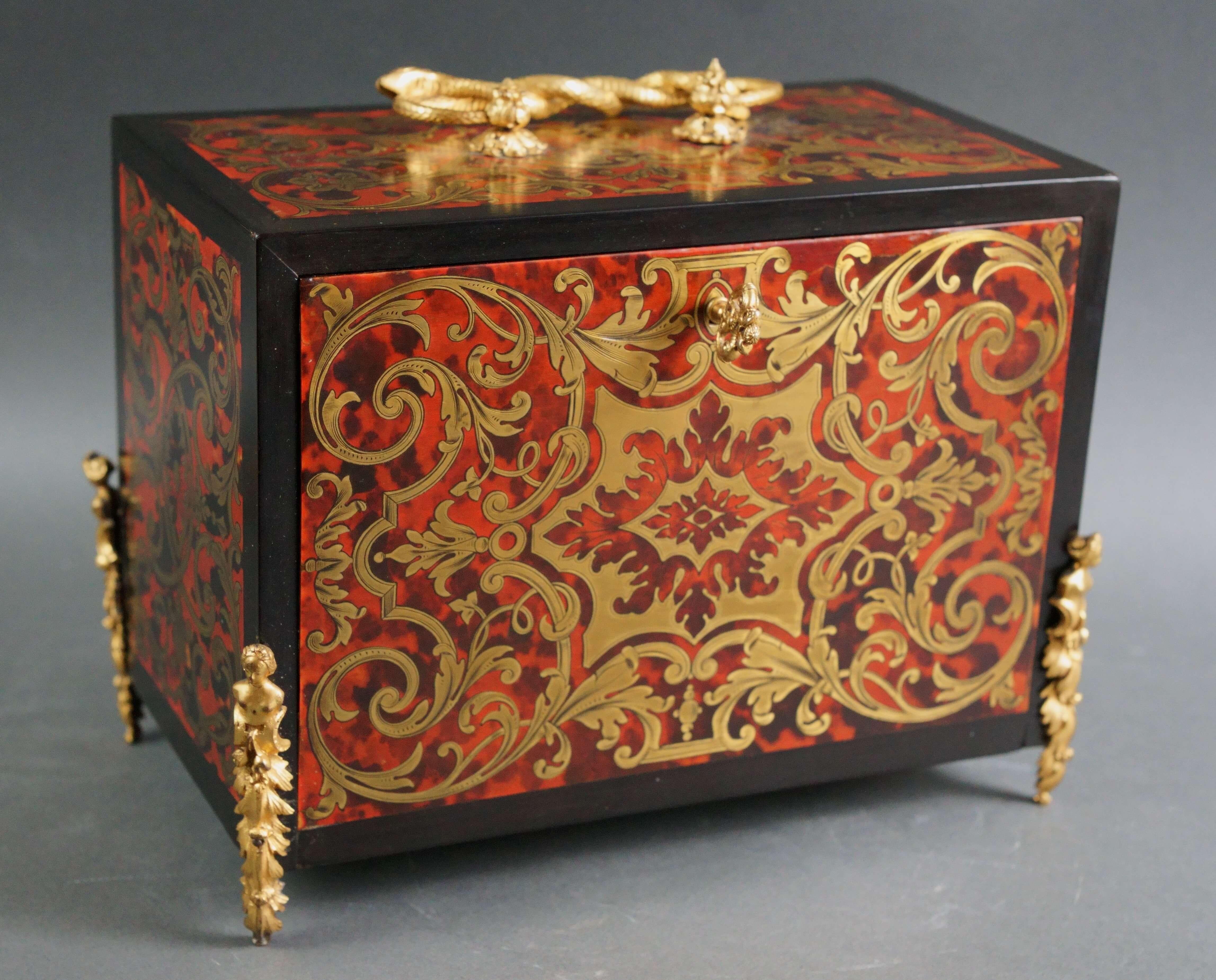 Exceptional Boulle inlay coin set bearing the signature 