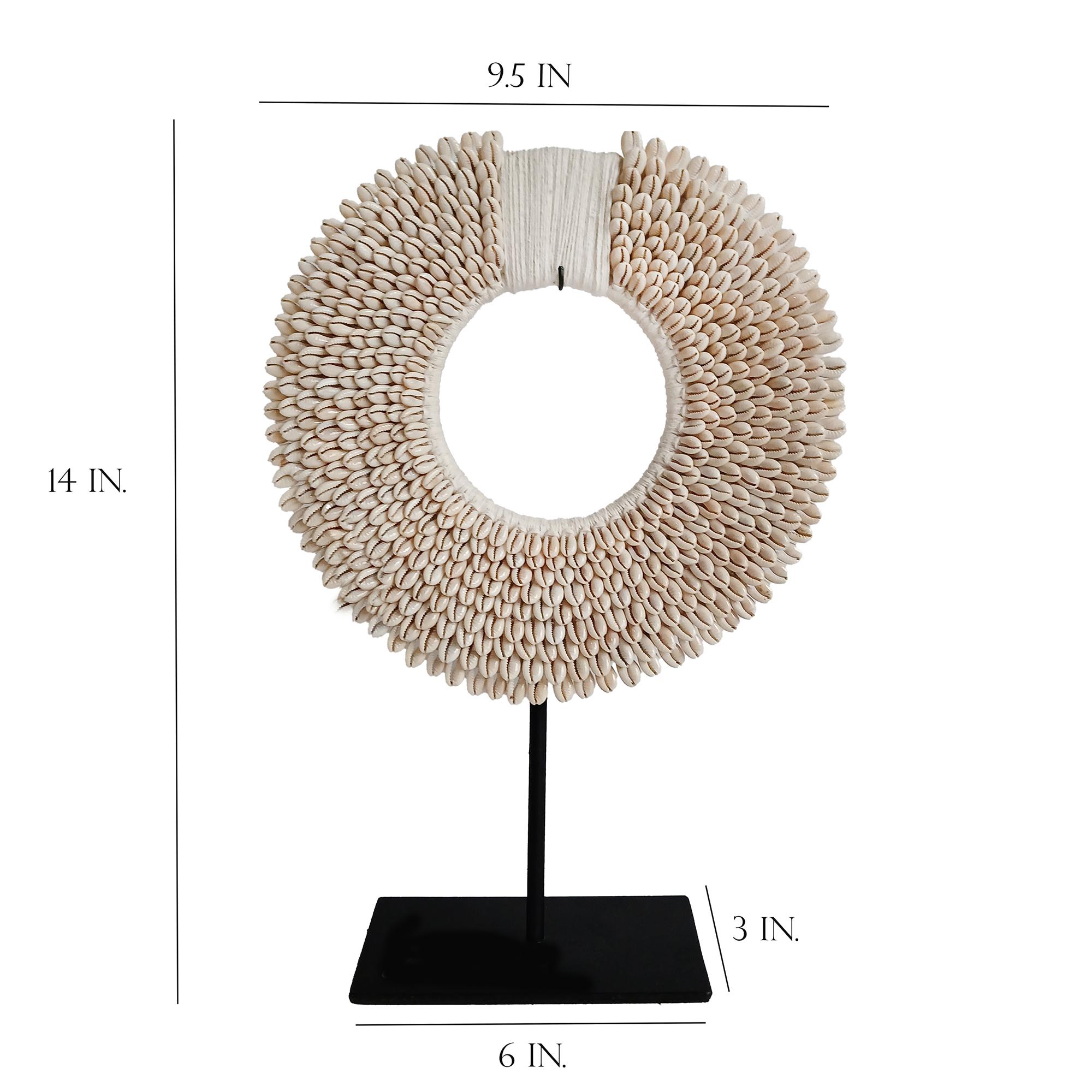 Money Cowrie & Macramé Necklace on Stand, Papua New Guinea For Sale 6