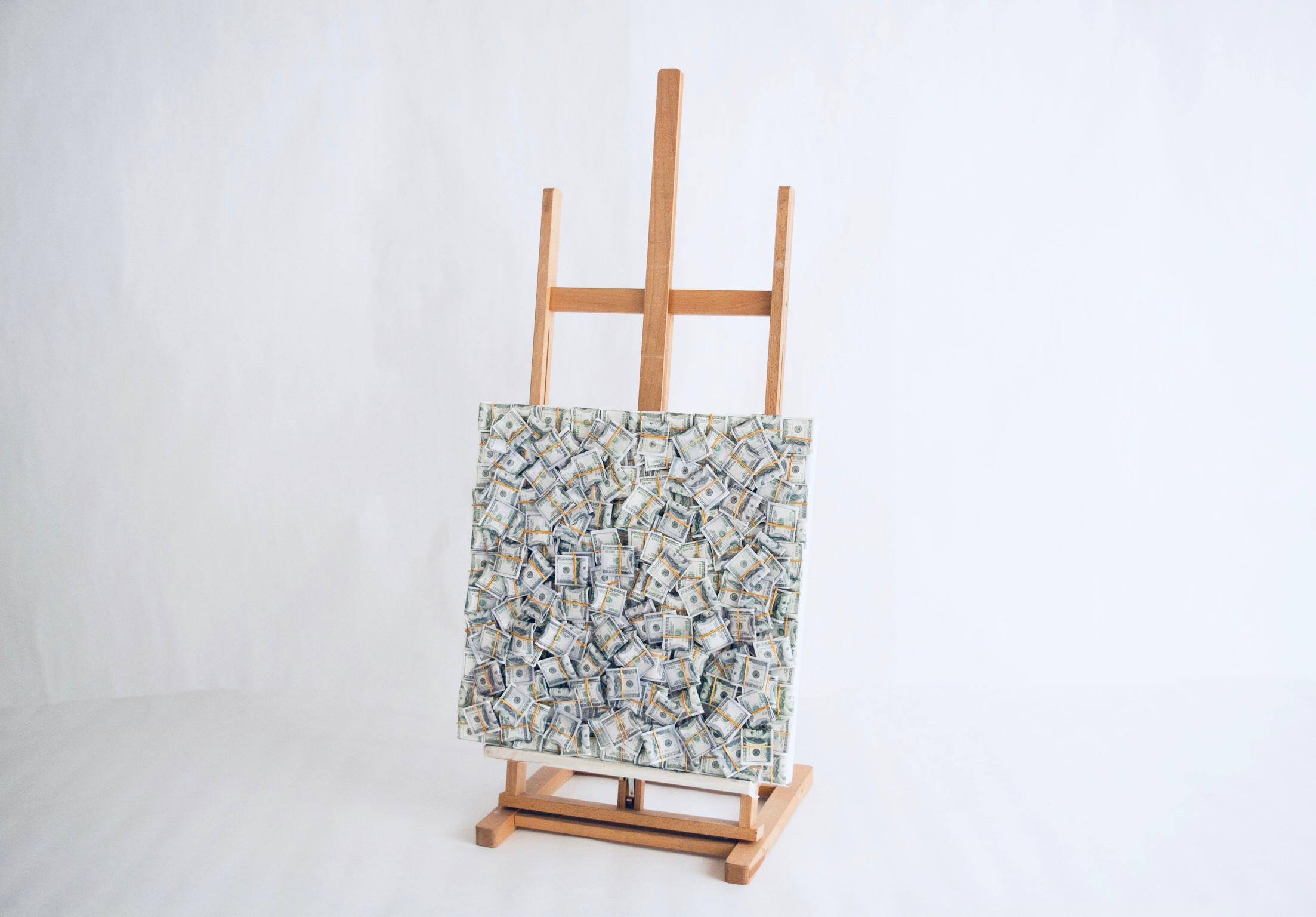 Dinero Pintura Arte de Pared Contemporáneo Escultura Billetes de Dólar con Epoxi en venta 1
