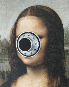 "moneyed Lisa" wall safe