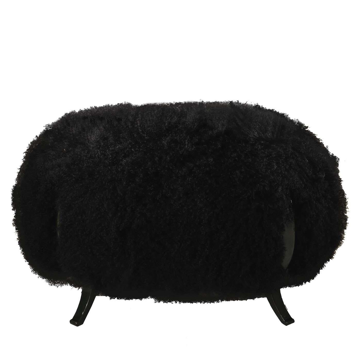 Part of a series of poufs that are strikingly unique and elegant object of functional decor, this pouf is a superb addition to a modern or rustic home. It can double as a bench to add extra seats to any room in the house or be a comfortable footrest