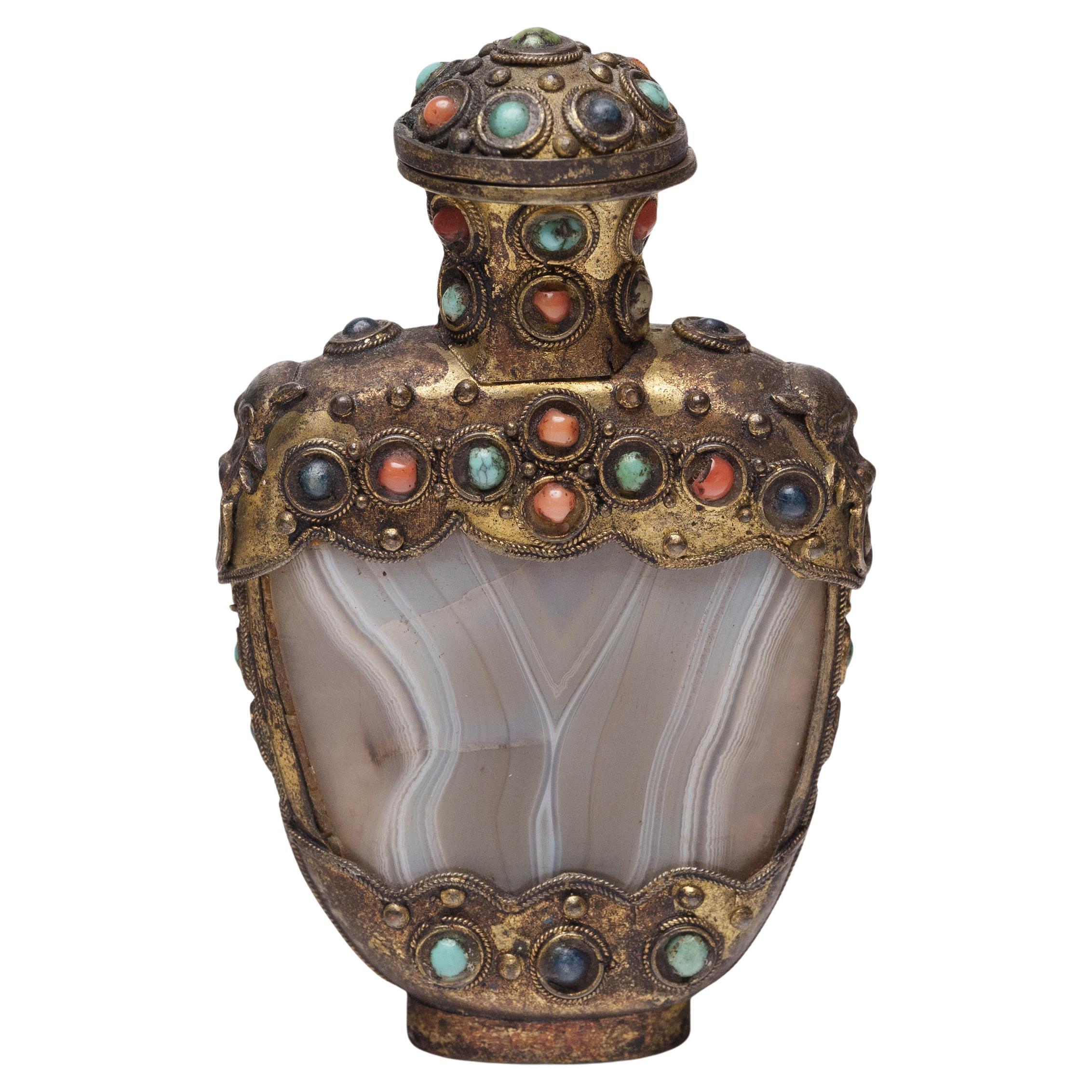 Mongolian Banded Agate Snuff Bottle, c. 1900