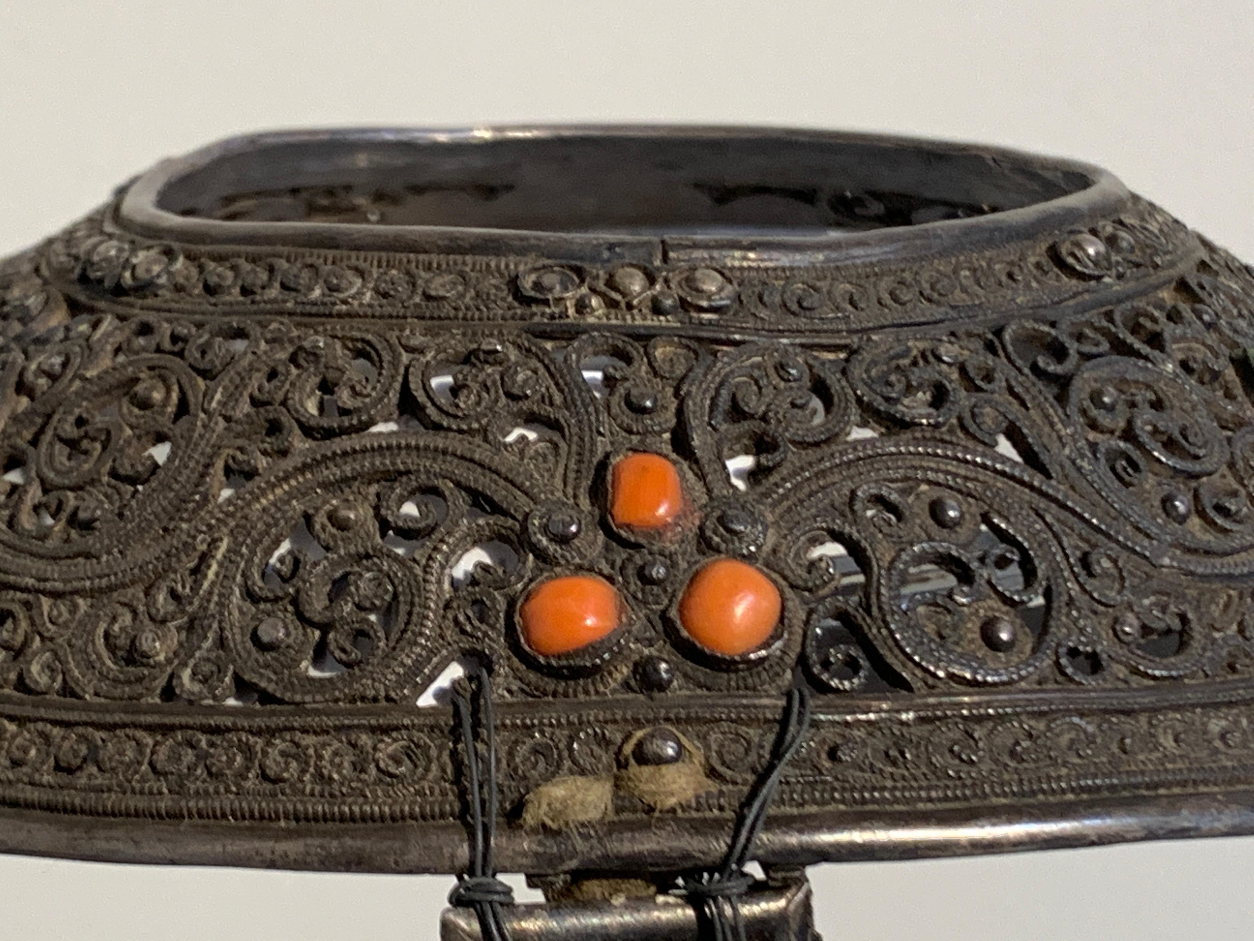 Mongolian Silver Crown Headdress with Inlaid Coral and Turquoise, 19th Century 5