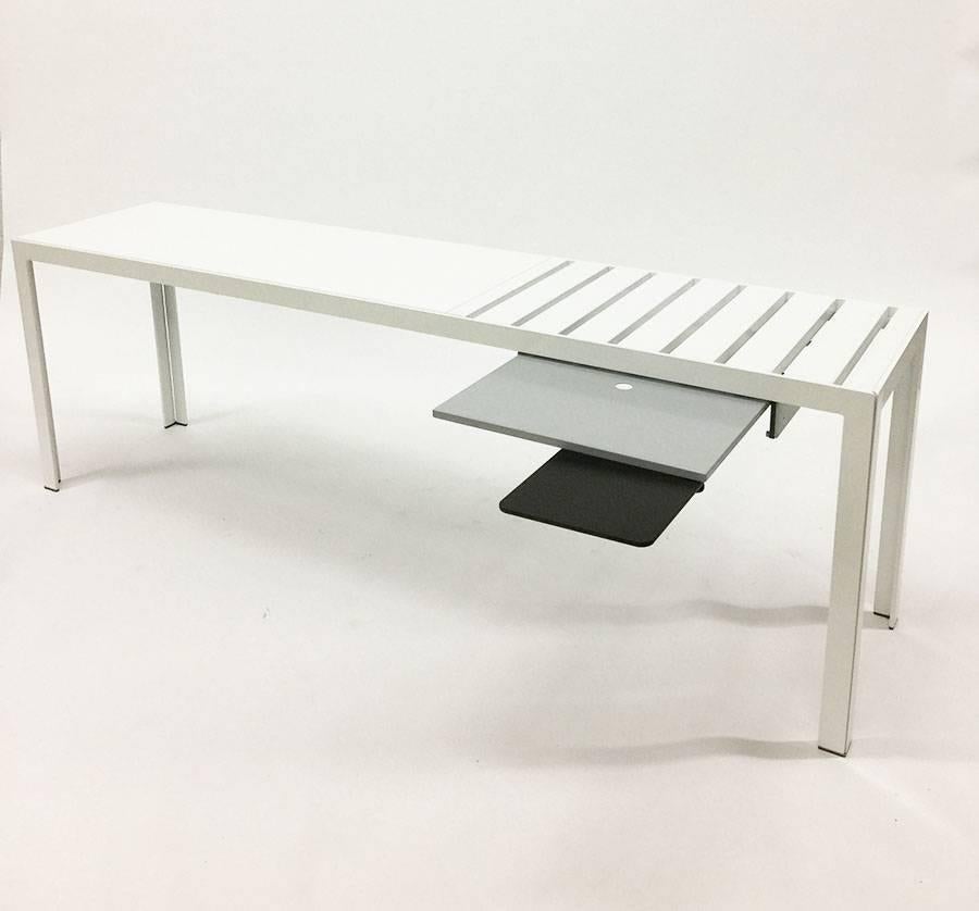 Progetto 1 Italian White Metal Desk Table by Monica Armani

A white metal desk, the Progetto 1, Italy by Monica Armani
circa 2005. 
The measurements are 
73 cm high, 220 cm wide and the dept is 50.5 cm 
With the drawer opened is the depth 82.5