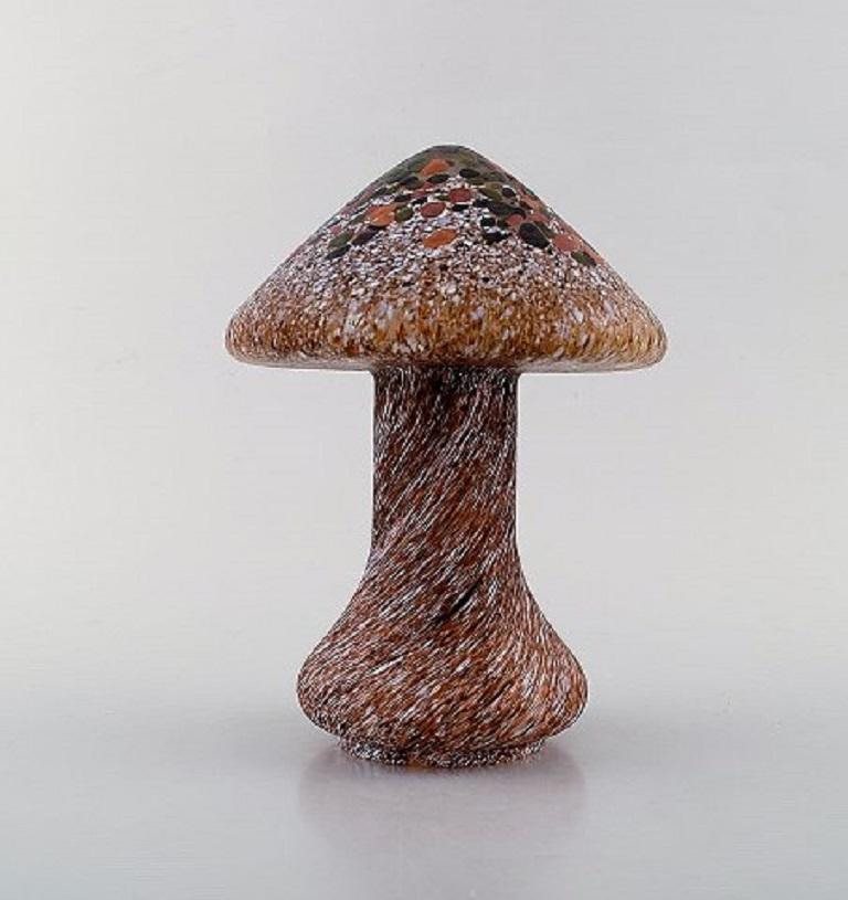 kosta boda mushroom lamp