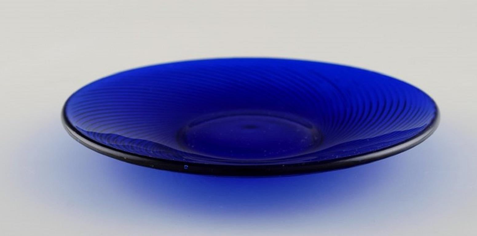 Swedish Monica Bratt for Reijmyre, Four Plates in Blue Mouth-Blown Art Glass For Sale