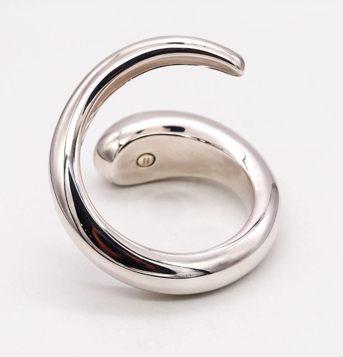 Monica Coscioni Roma Modern Free Form Bracelet in .925 Sterling Silver In Excellent Condition In Miami, FL