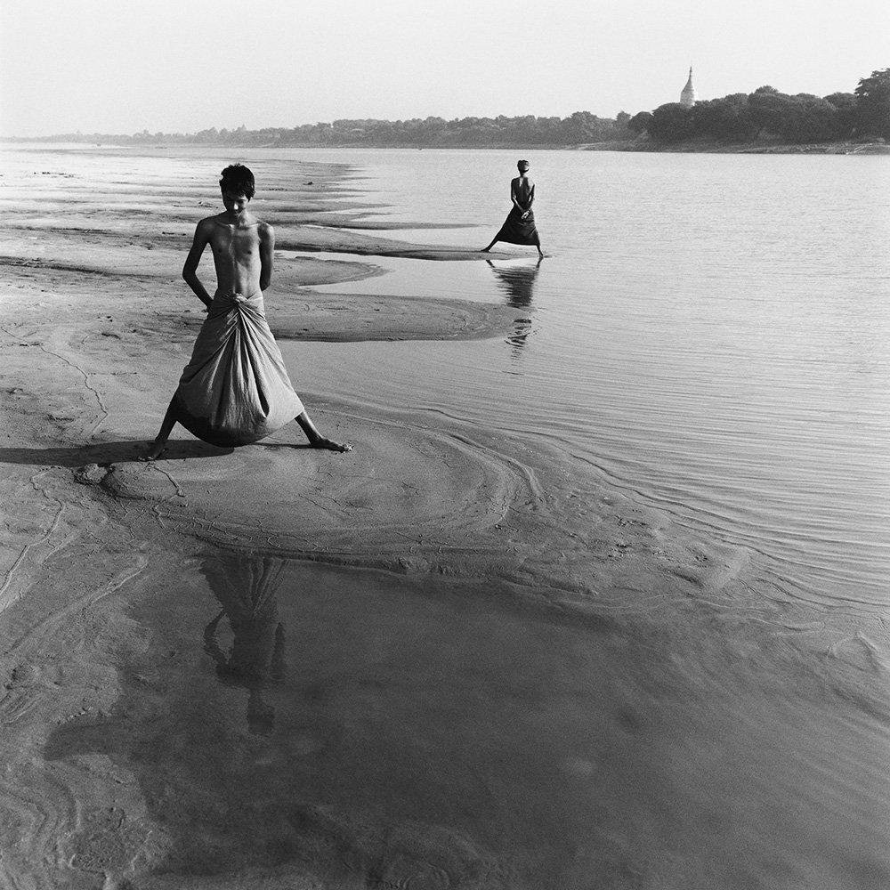Drawn to the Edge by Monica Denevan    Photography, Silver Gelatin Print, Burma 2011

Monica Denevan studied photography at San Francisco State University.  She has travelled extensively in Burma and China for many years.  Denevan’s photographs have