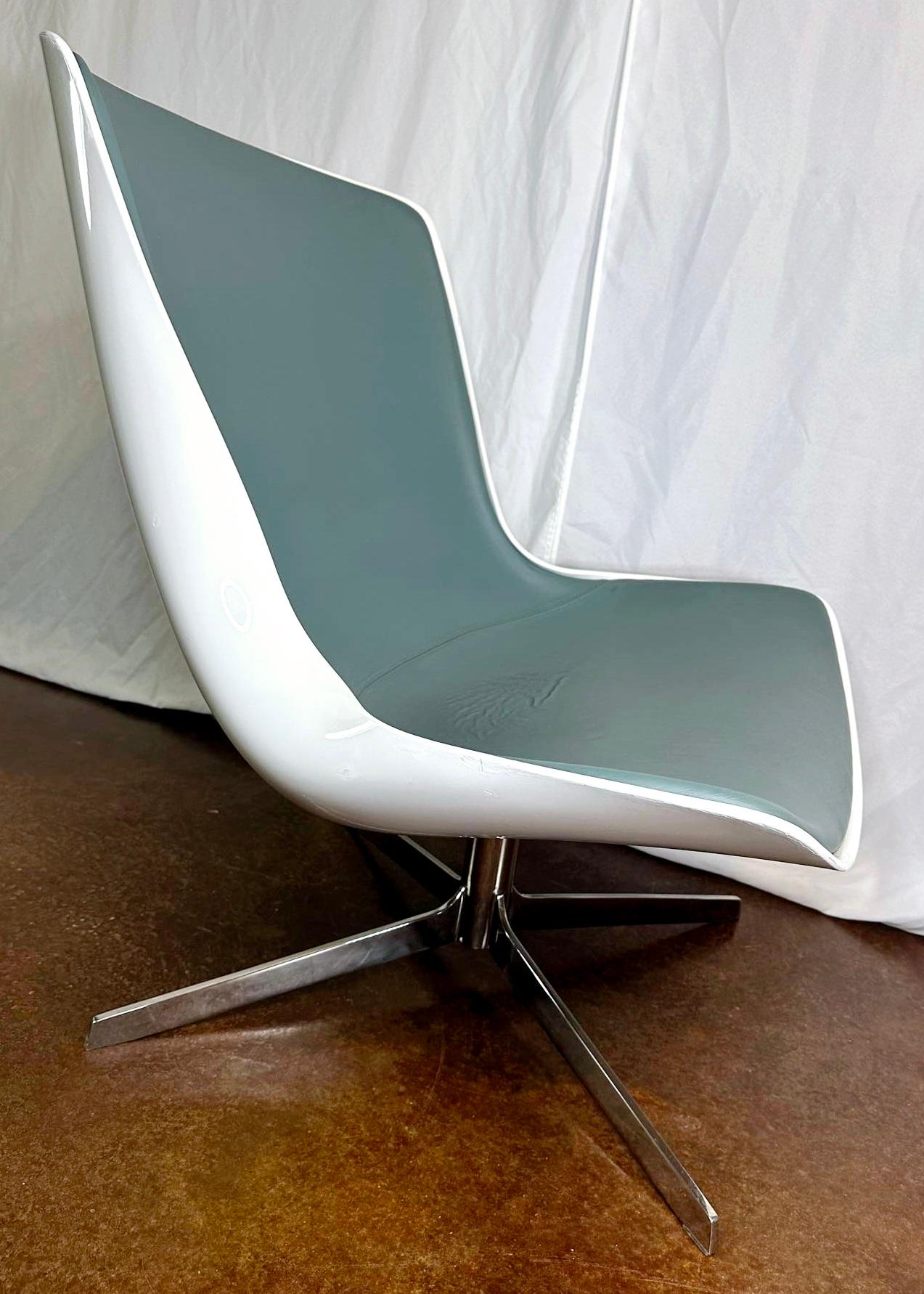 Monica Förster for Bernhardt Blue Leather and White Enamel Swivel Vika Chair For Sale 8