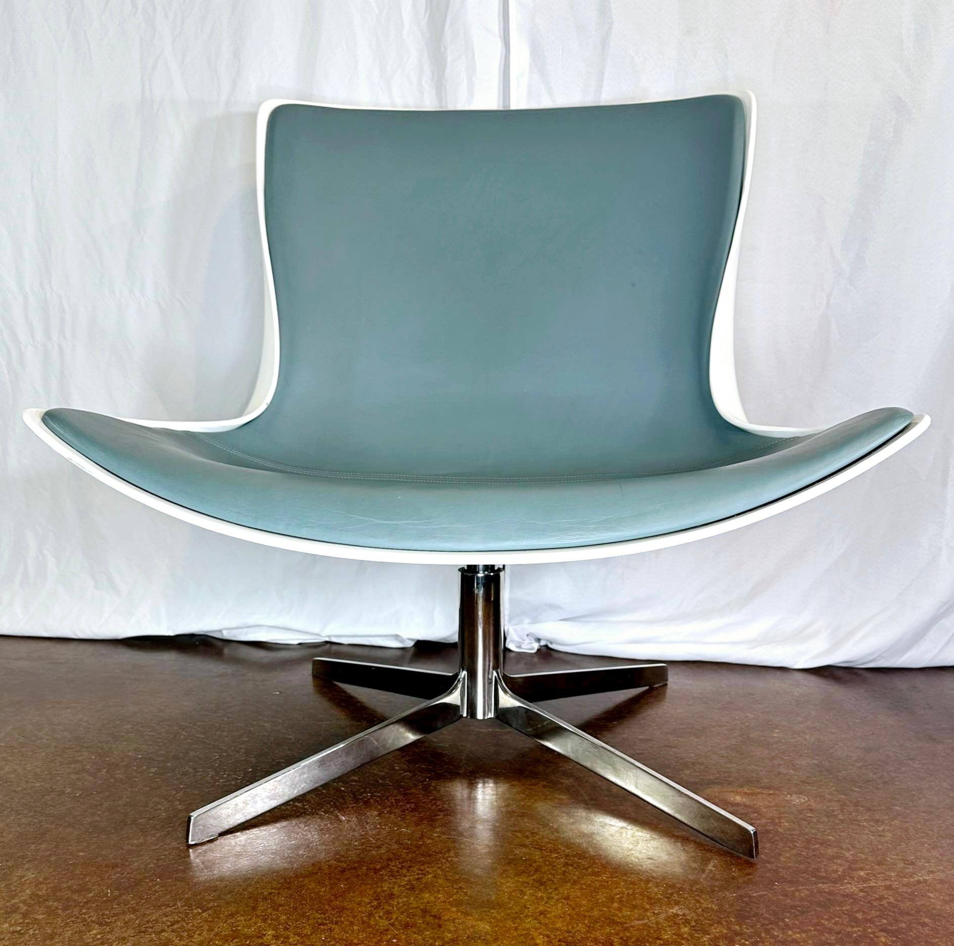 Monica Förster for Bernhardt Blue Leather and White Enamel Swivel Vika Chair For Sale 13