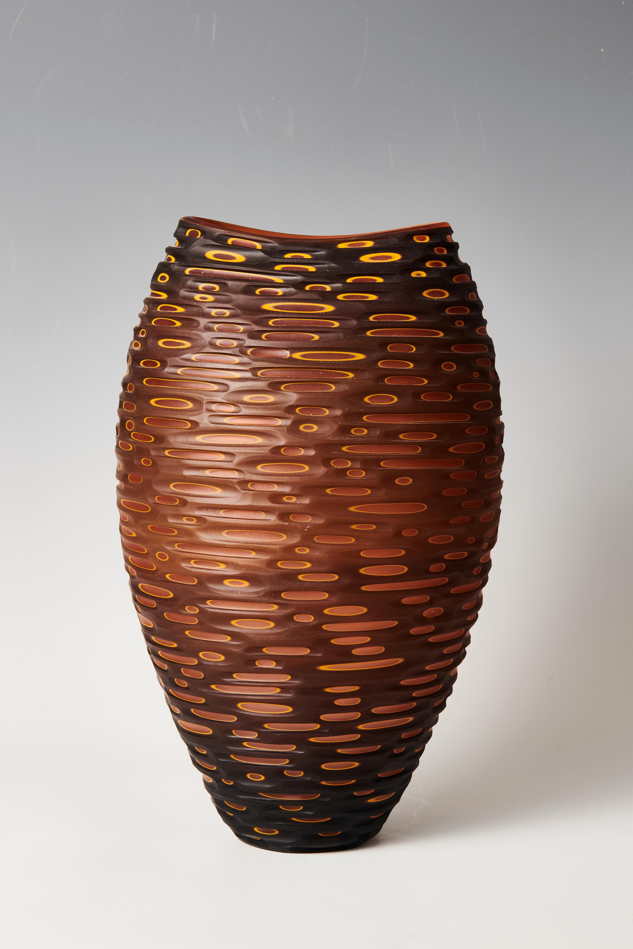 Monica Guggisberg, Philip Baldwin, vase 2007
Height: 39.5cm

Object description: 2007. glass, orange, brown overlay. Fine cut by Paolo Ferro. Signed on the stand B/G Paris 07 #C86. Unique piece,

Provenance:
- From the collection of Mary Anne