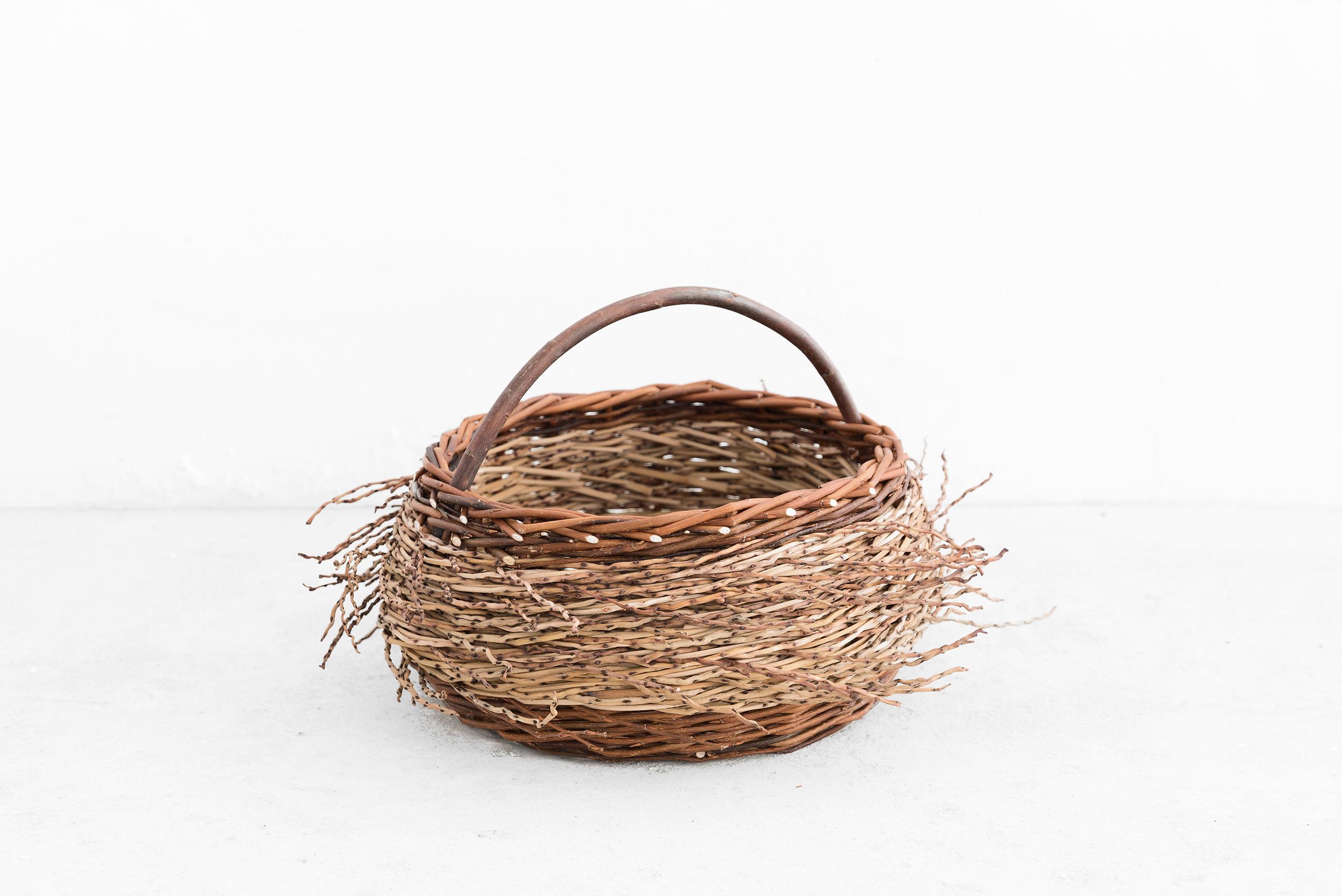 Mónica Guilera Subirana, Willow and Date Palm Contemporary Crafts Basket, 2020 In New Condition In Barcelona, ES