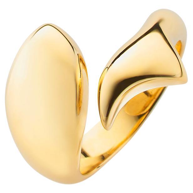 Monica Rich Kosann 18K Gold "Perseverance" Fish Ring For Sale