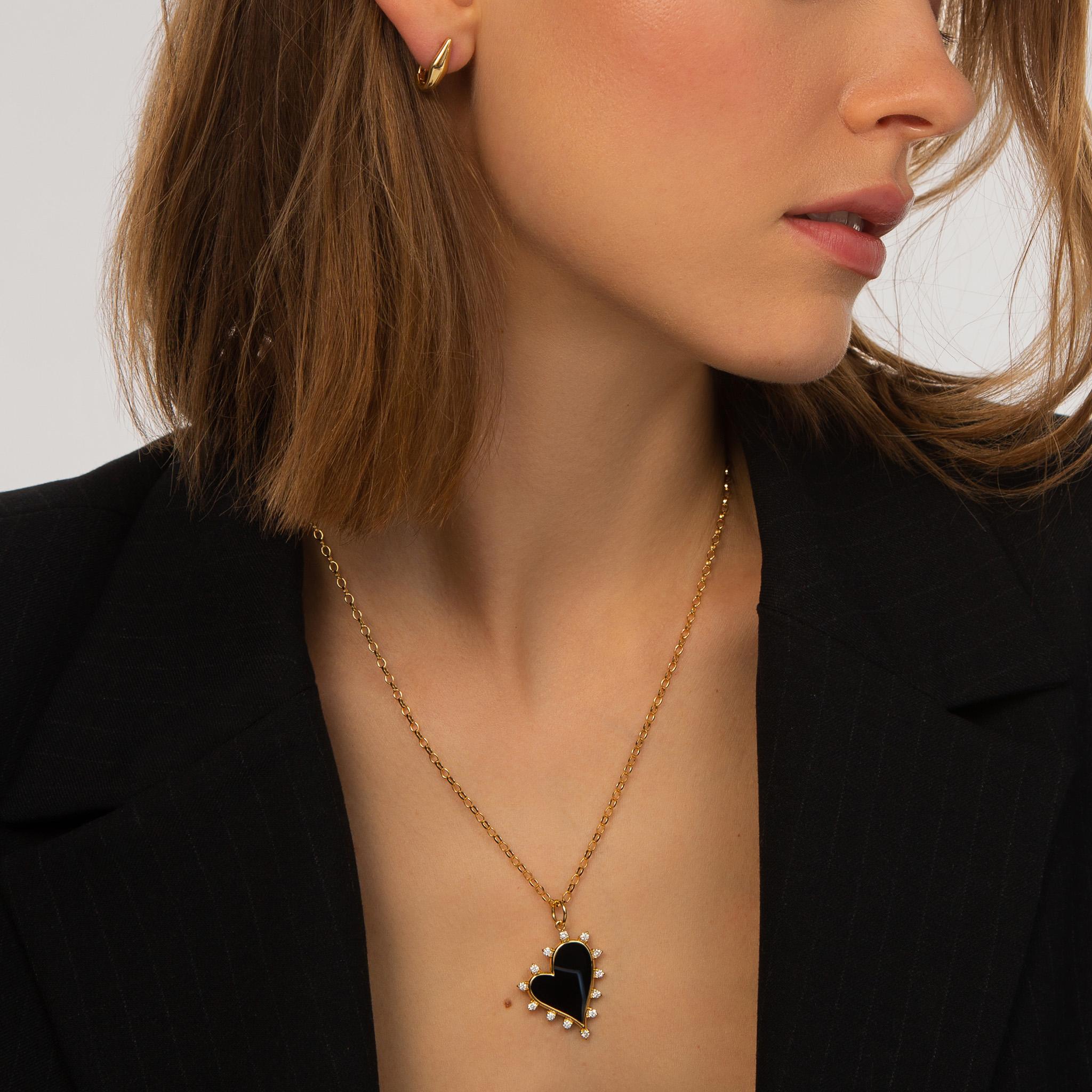 Contemporain Monica Rich Kosann Collier cœur en or jaune 18 carats et agate noire avec diamants en vente