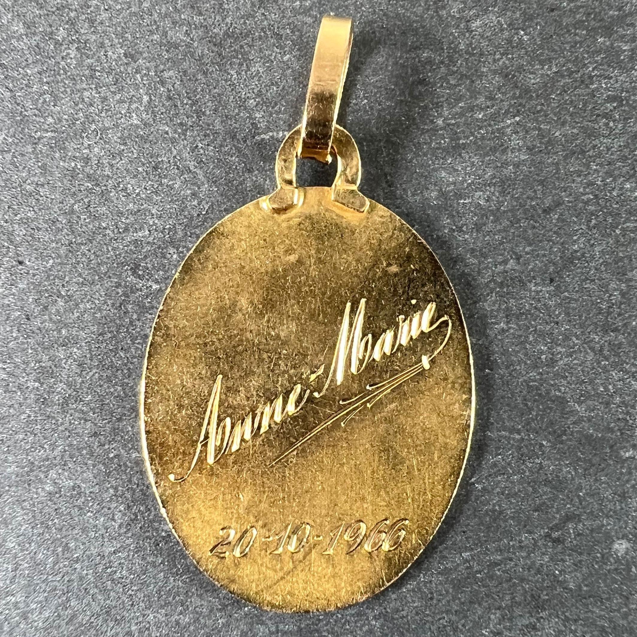 Monier Perriat French Virgin Mary Oval 18K Yellow Gold Pendant Medal In Good Condition For Sale In London, GB