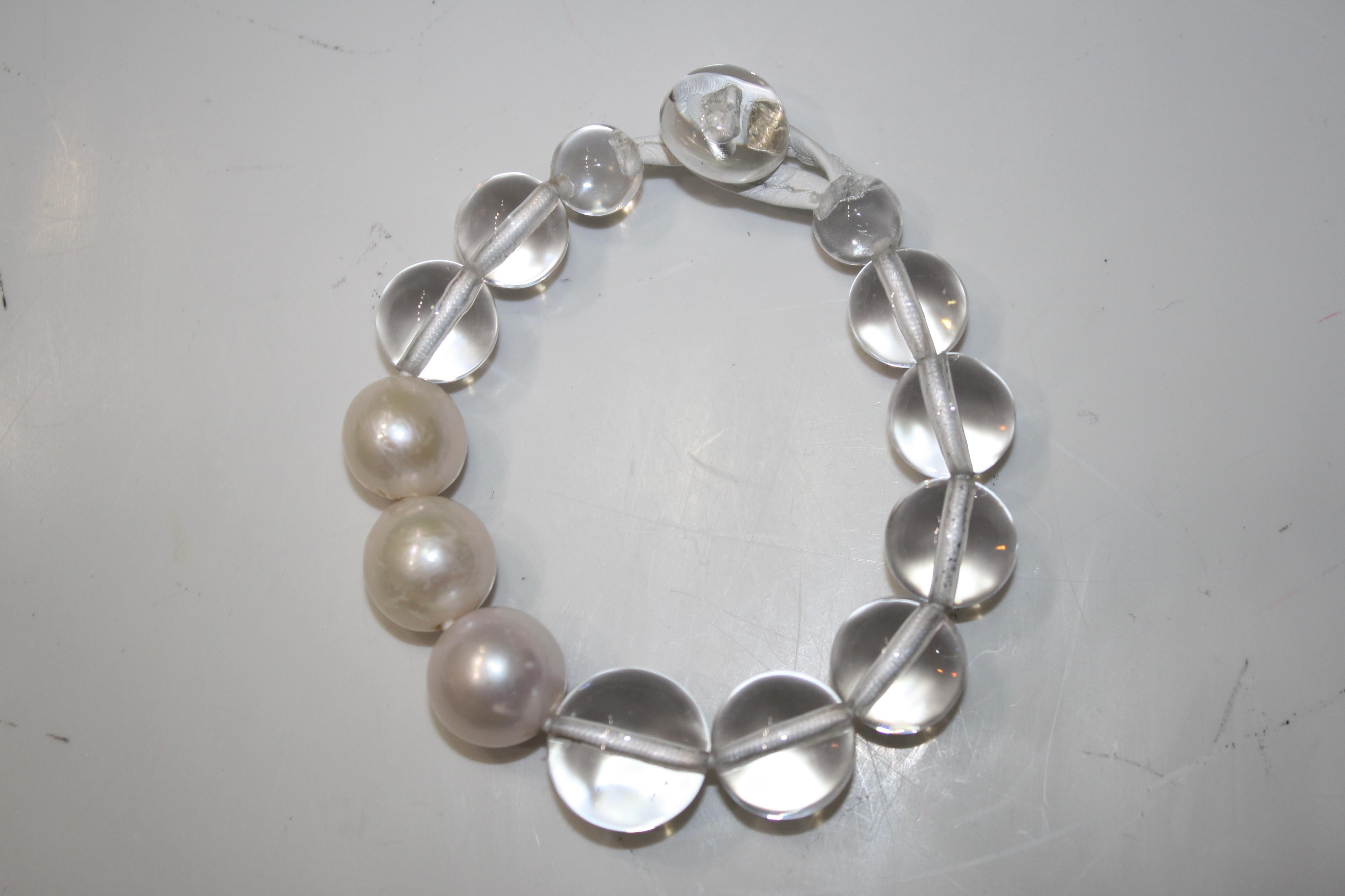 Monies Acrylic and Freshwater Pearls Choker  For Sale 4