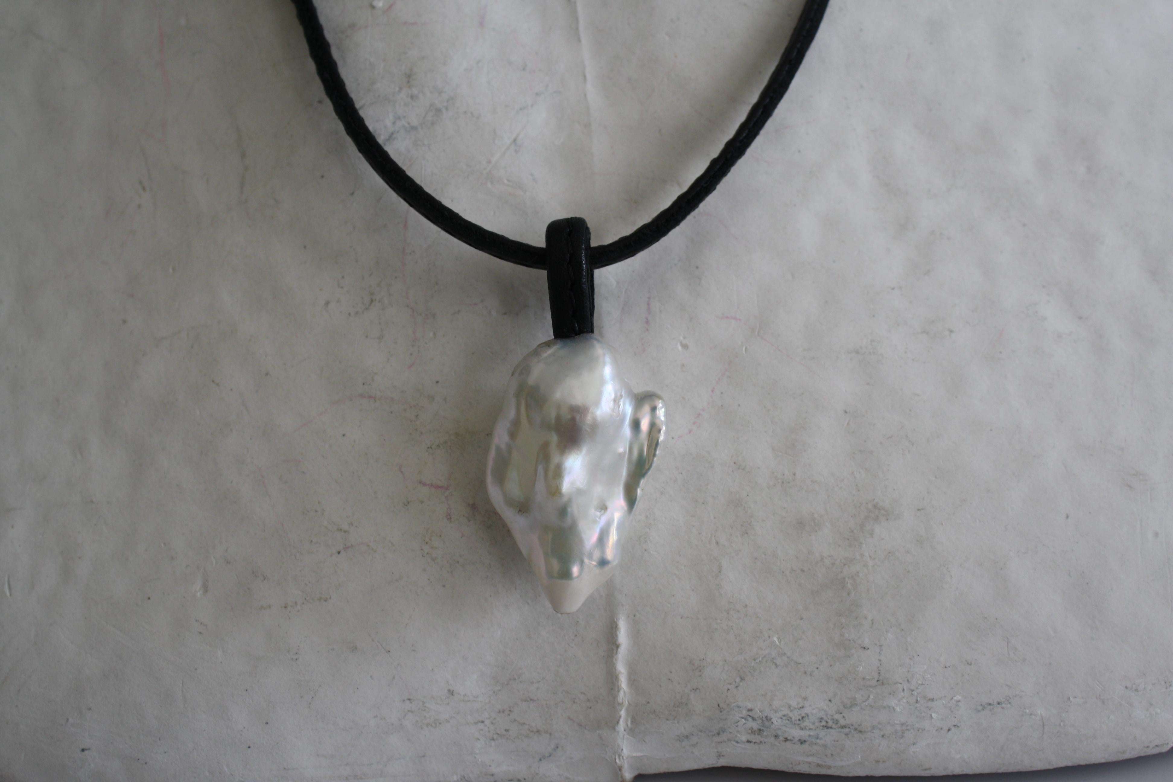 Rough Cut Monies Baroque Pearl and Leather Pendant Necklace