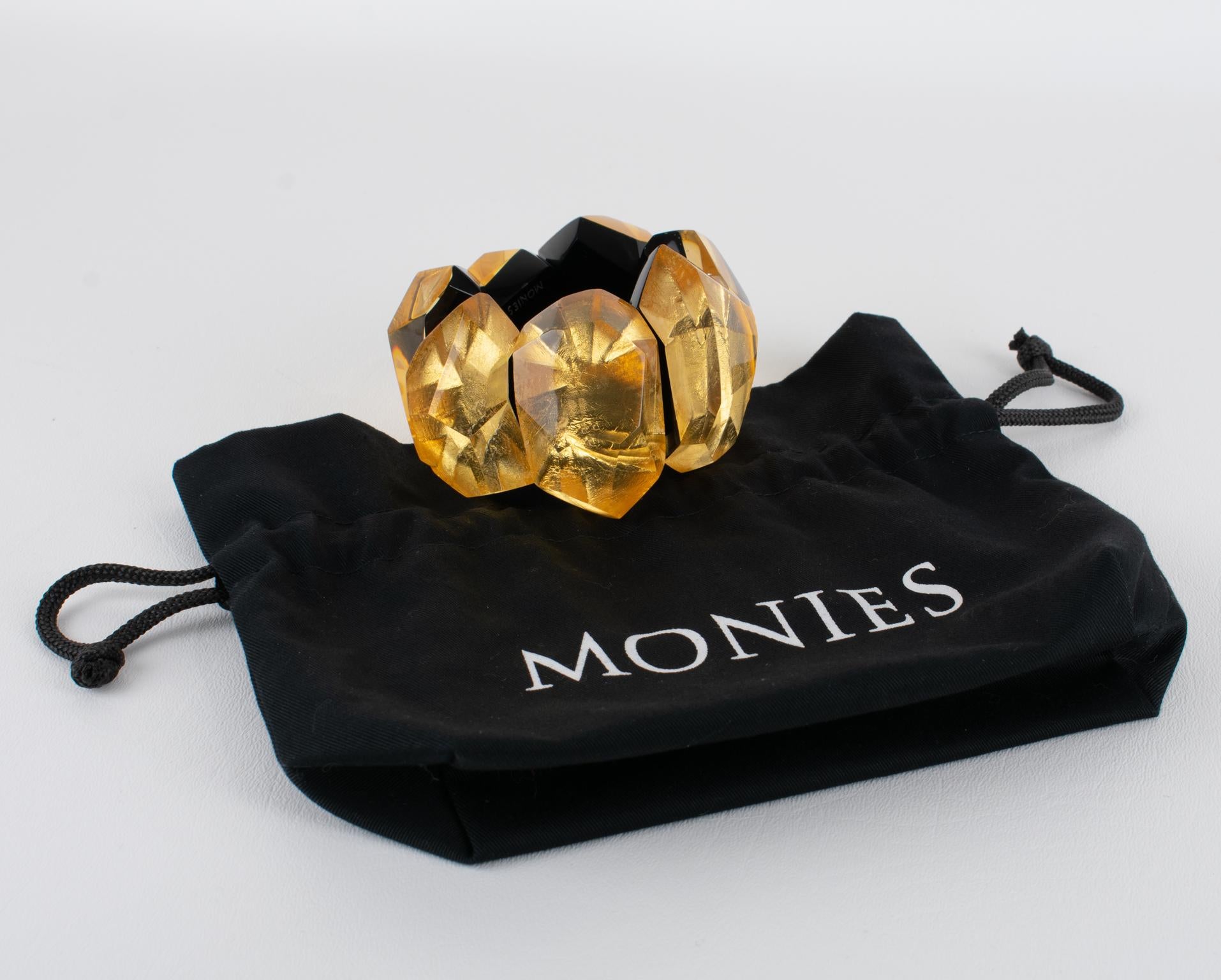 Monies Massive Résine noire et feuille d'or Bracelet extensible en vente 5