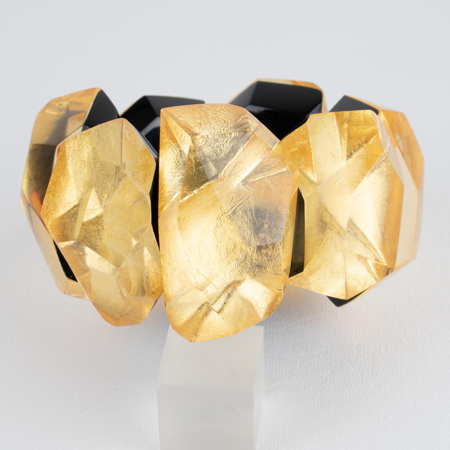 Monies Massive Résine noire et feuille d'or Bracelet extensible en vente 2