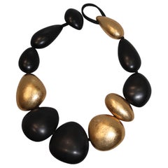 Monies Necklace in Acacia and Goldfoil