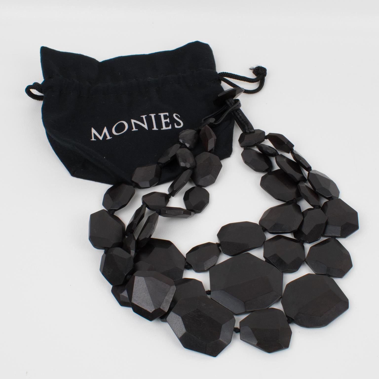 Monies Collier surdimensionné en bois d'ébène superposé Excellent état à Atlanta, GA