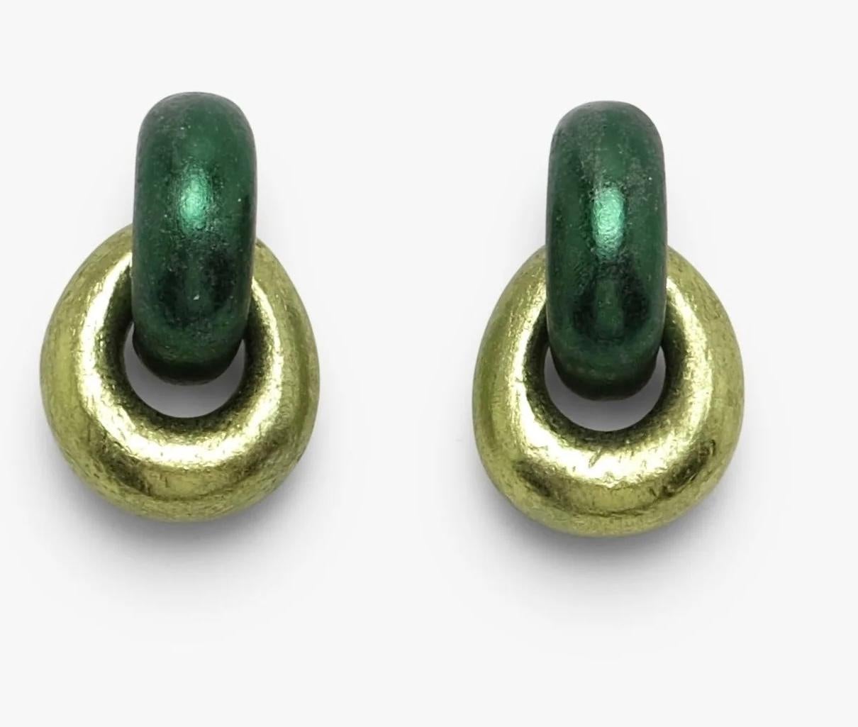 Monies, girocollo con maglie ovali oversize in oro e legno in vendita 4