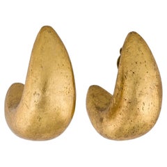 Pendientes de clip de madera y lámina Monies