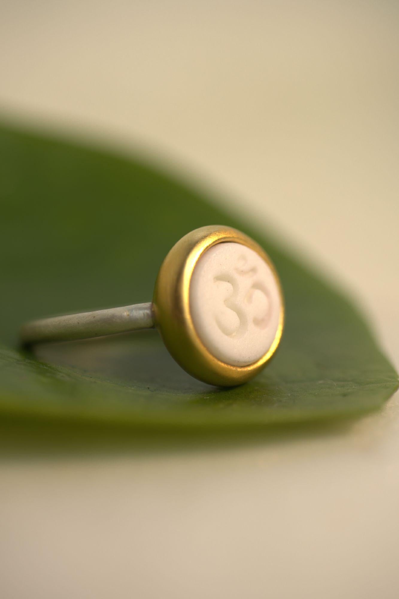 For Sale:  Monika Herré Porcelain Ring Ohm Symbol Small sterling silver gold-plated 5