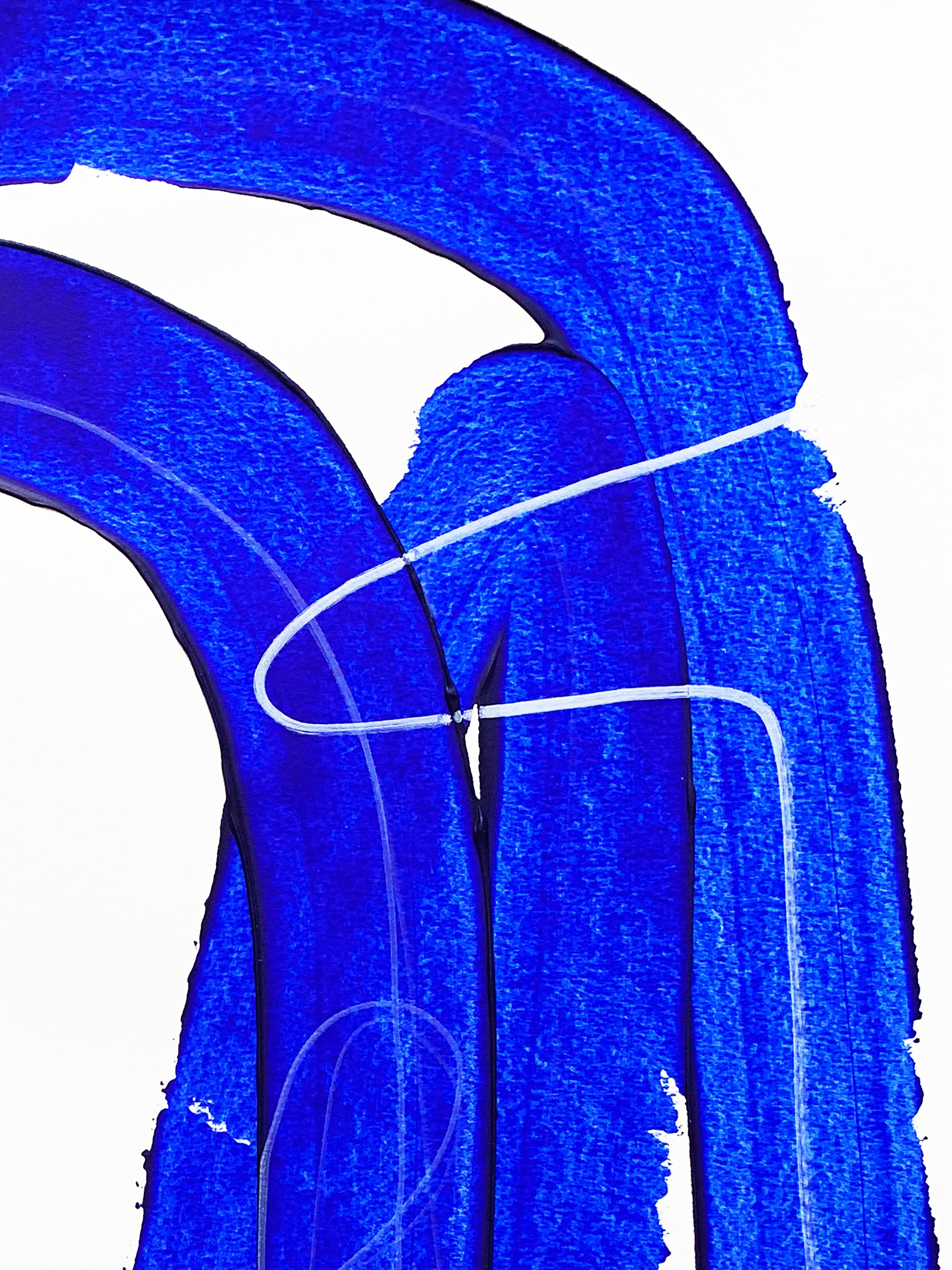 Free Blue 3329 - Peinture abstraite texturée bleue et blanche sur papier, 2025 en vente 1