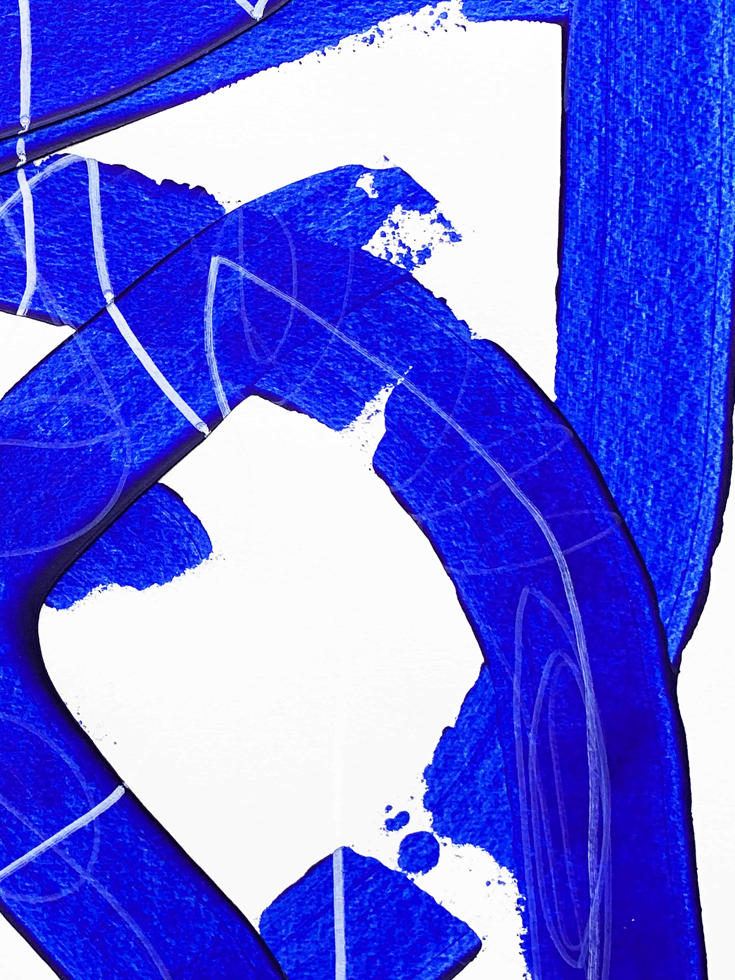 Free Blue 3330 - Peinture abstraite texturée bleue et blanche sur papier, 2025 en vente 4