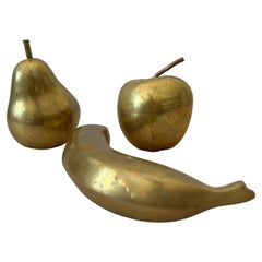 Monique Gerber Esculturas de frutas en bronce Francia ca' 1970's