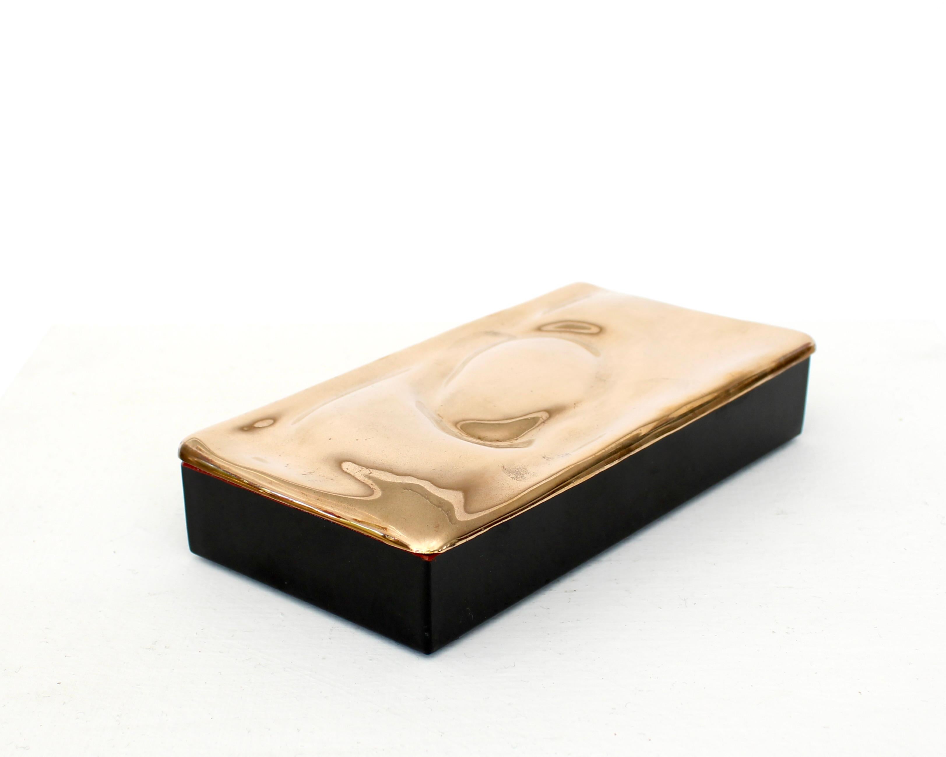 Monique Gerber French Bronze Lidded Sculptural Top Black and Red Lacquer Box For Sale 1