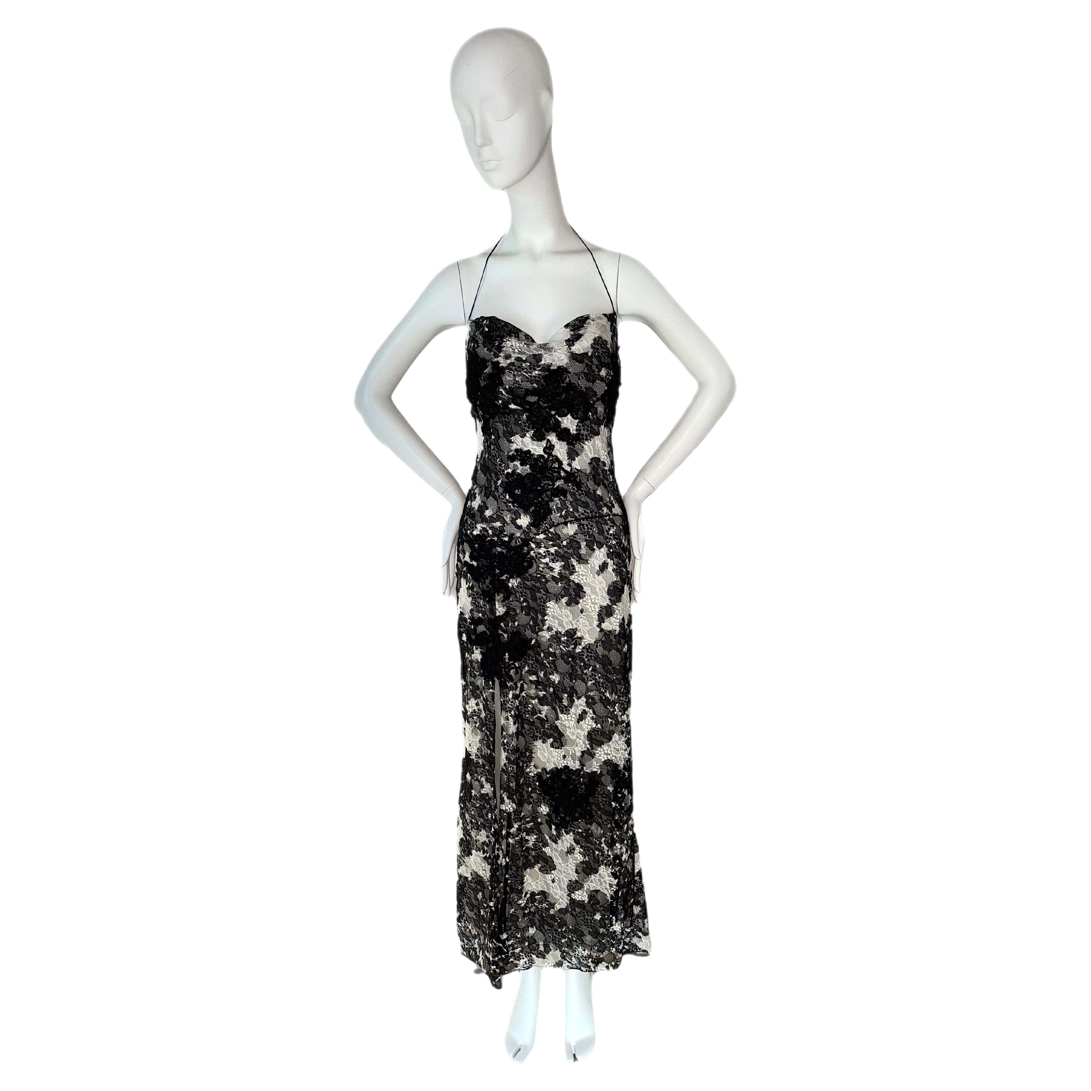 MONIQUE LHUILLIER 2003 Vintage Runway Black + White Silk Lace Gown For Sale