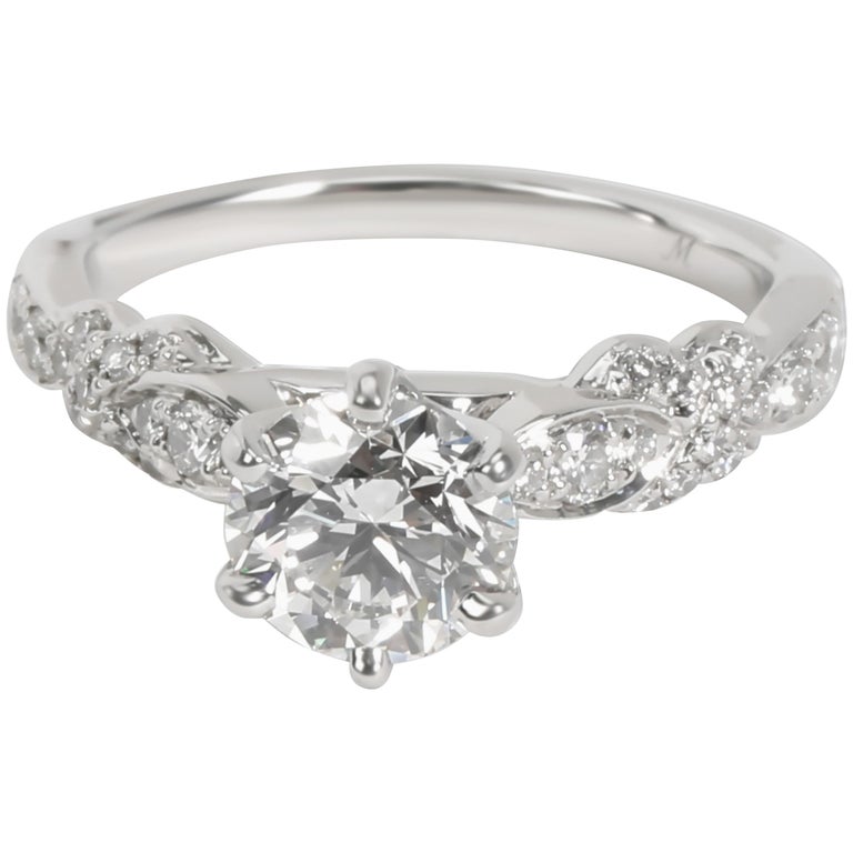 Monique Lhuillier Diamond Engagement Ring in Platinum GIA H VVS1 1.38 Carat  For Sale at 1stDibs | monique lhuillier engagement rings, monique lhuillier  rings, monique lhuillier wedding rings