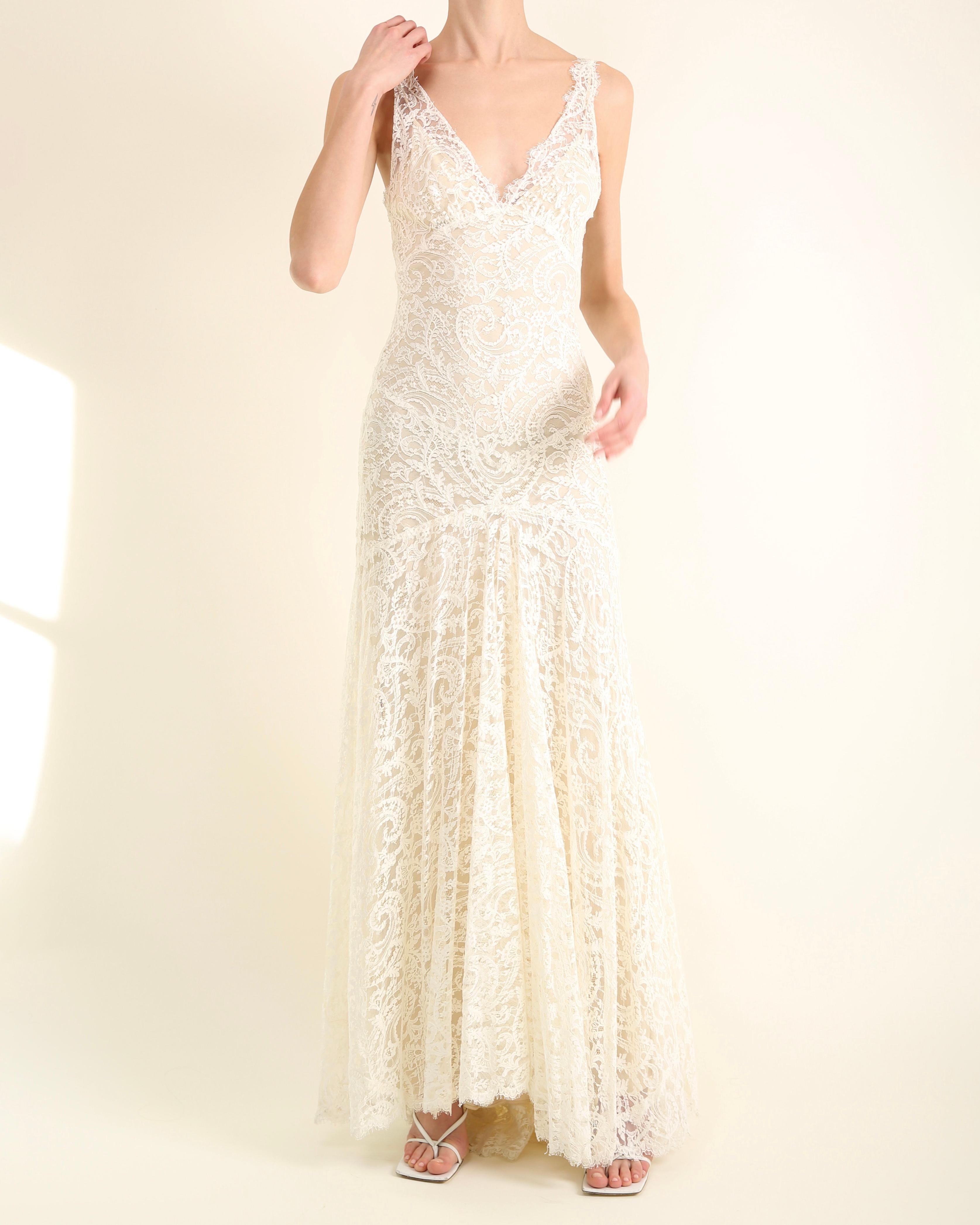 Monique Lhuillier ivory lace plunging backless wedding gown with train dress  6