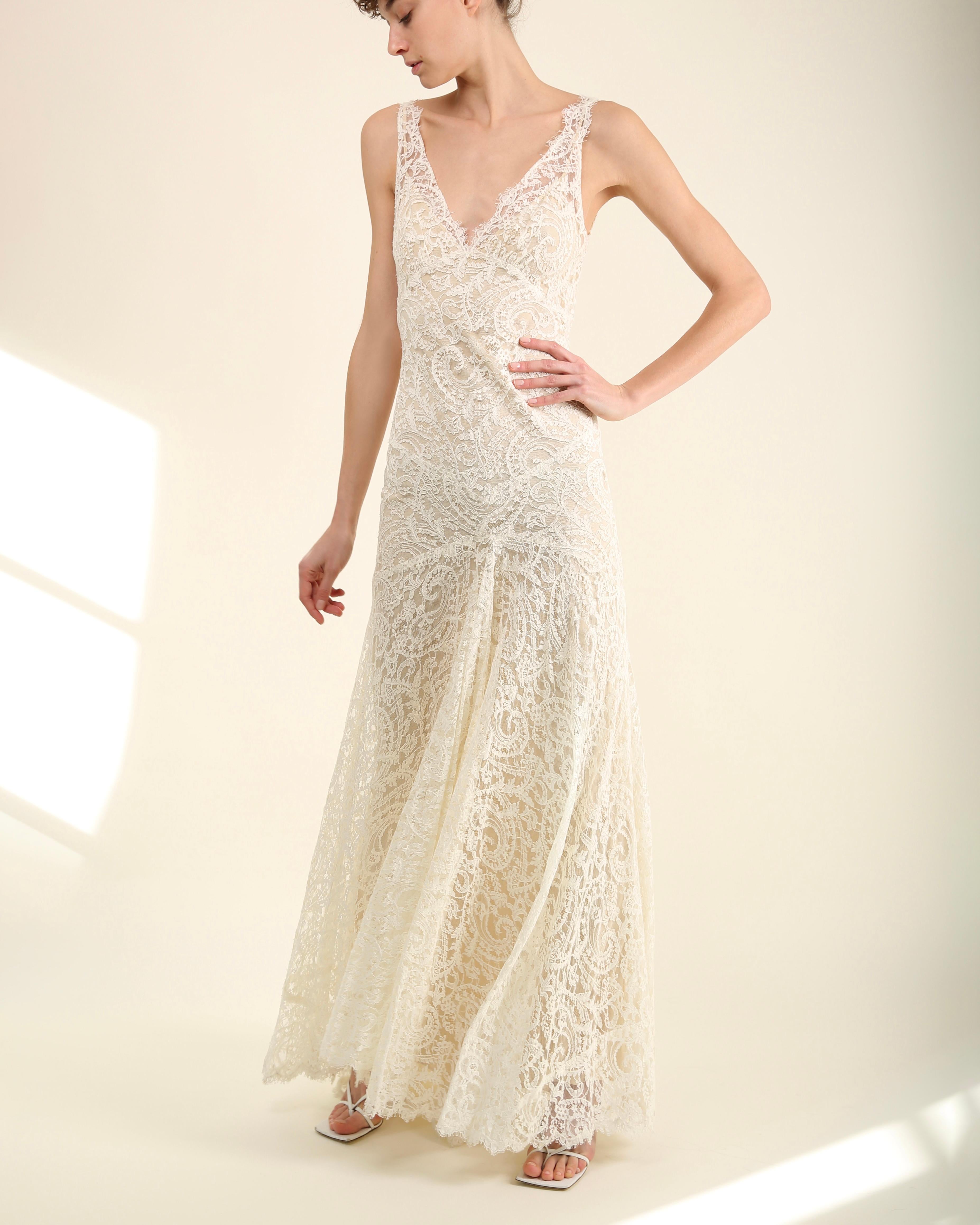 Monique Lhuillier ivory lace plunging backless wedding gown with train dress  14