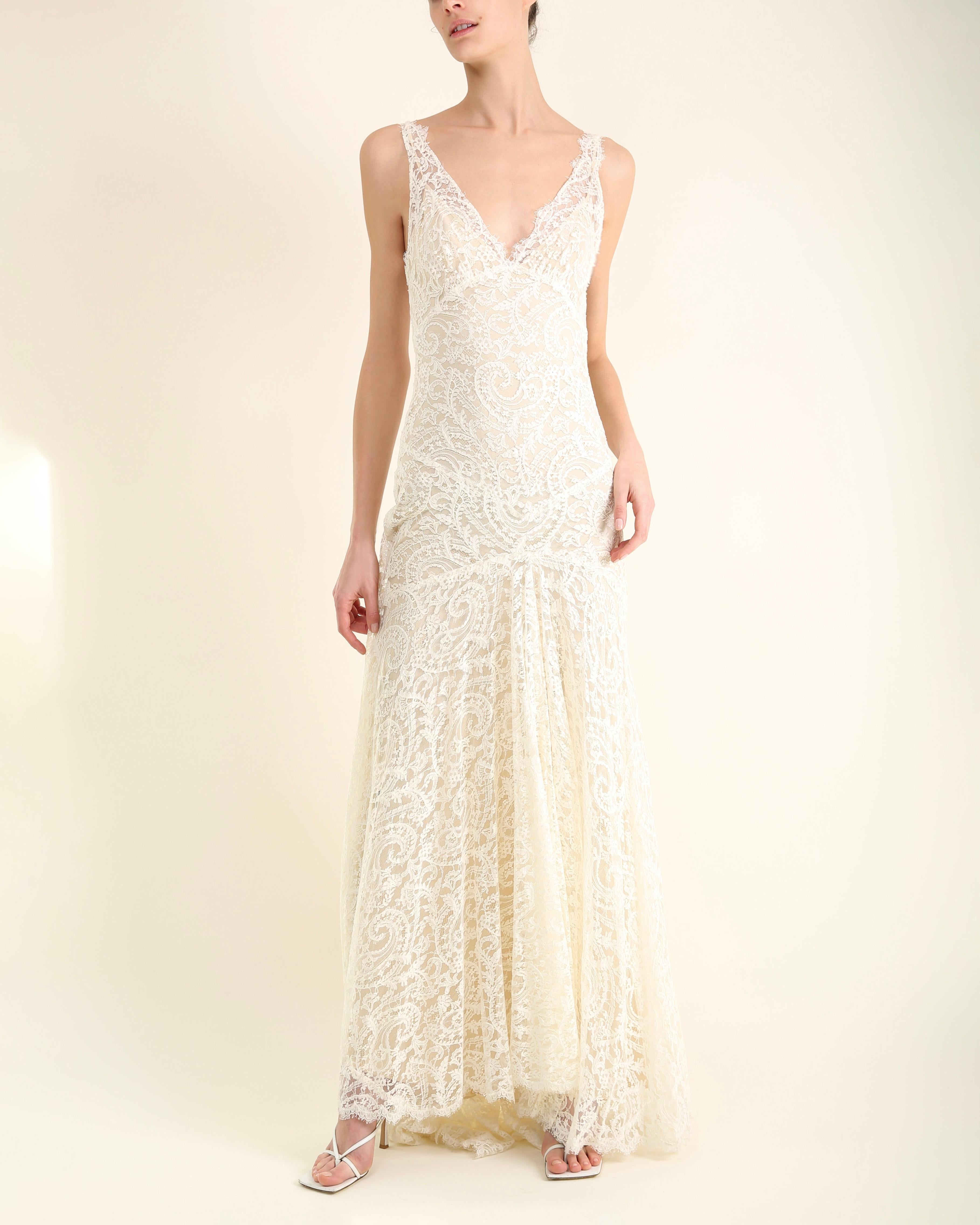 Monique Lhuillier ivory lace plunging backless wedding gown with train dress  2