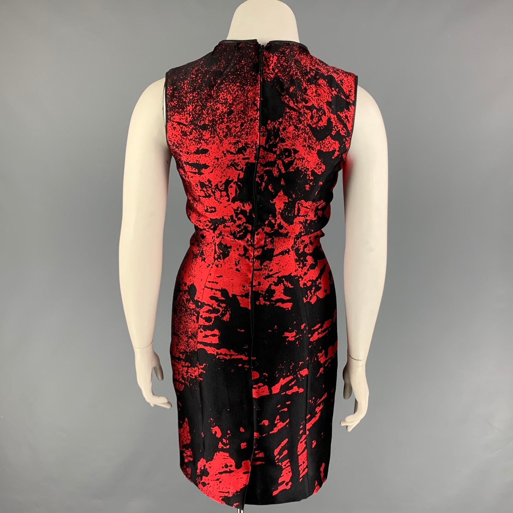 MONIQUE LHUILLIER Size 10 Red Black Wool Lycra Abstract Sheath Dress In Good Condition For Sale In San Francisco, CA