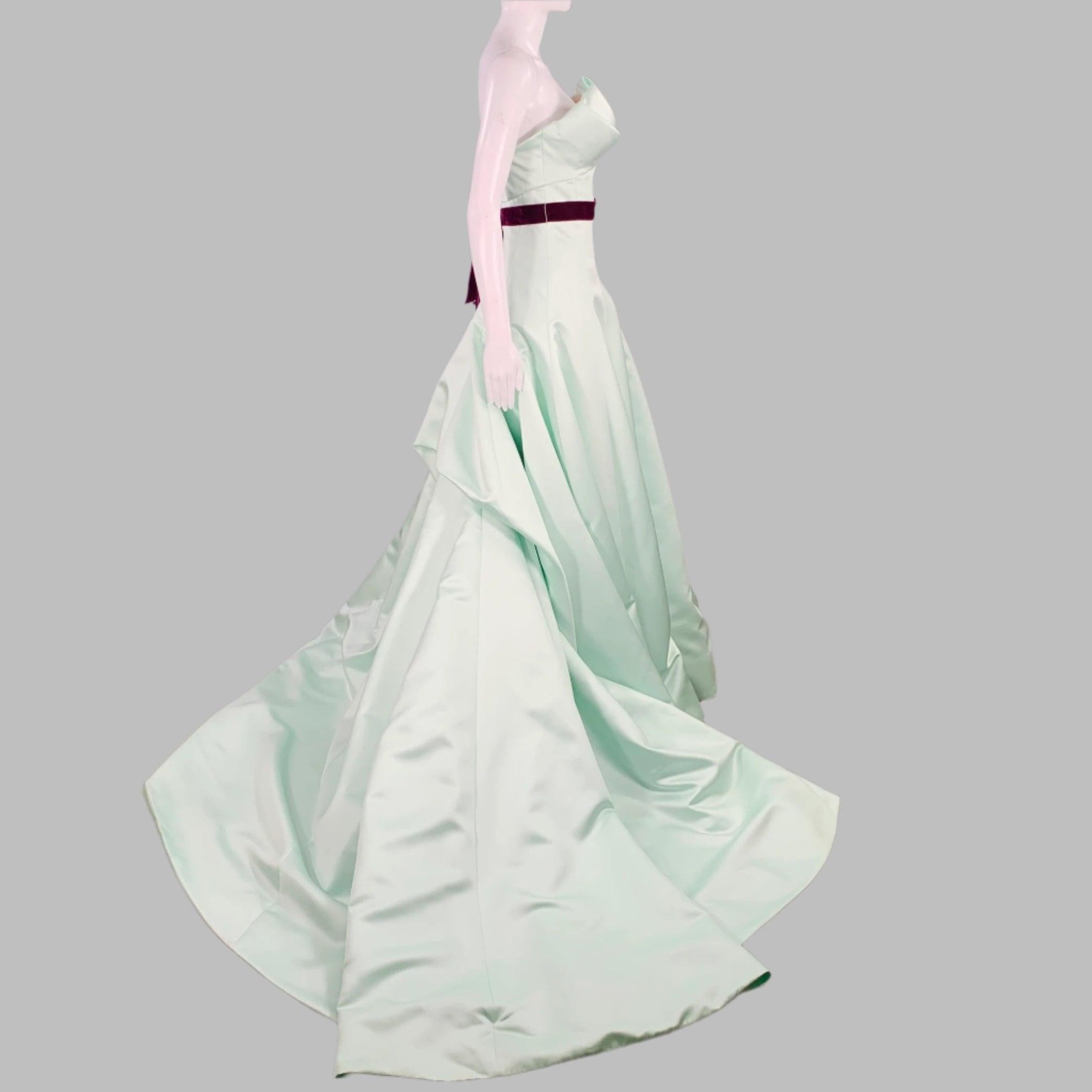 Grigio Abito da sera senza spalline MONIQUE LHUILLIER Taglia 6 Viola Menta in vendita