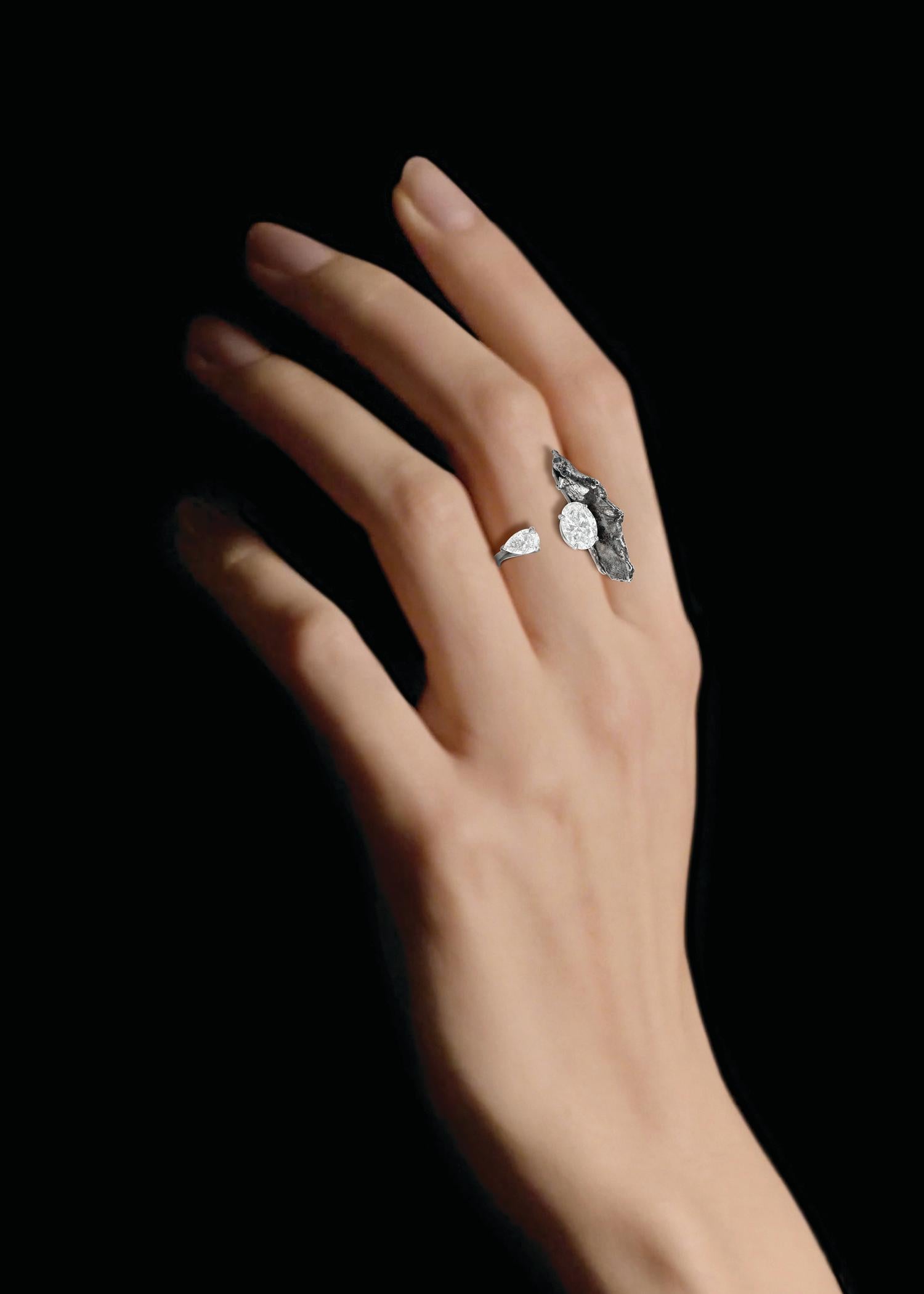 For Sale:  Monique Péan White Diamond and Sikhote-Alin Meteorite Specimen Ring 5