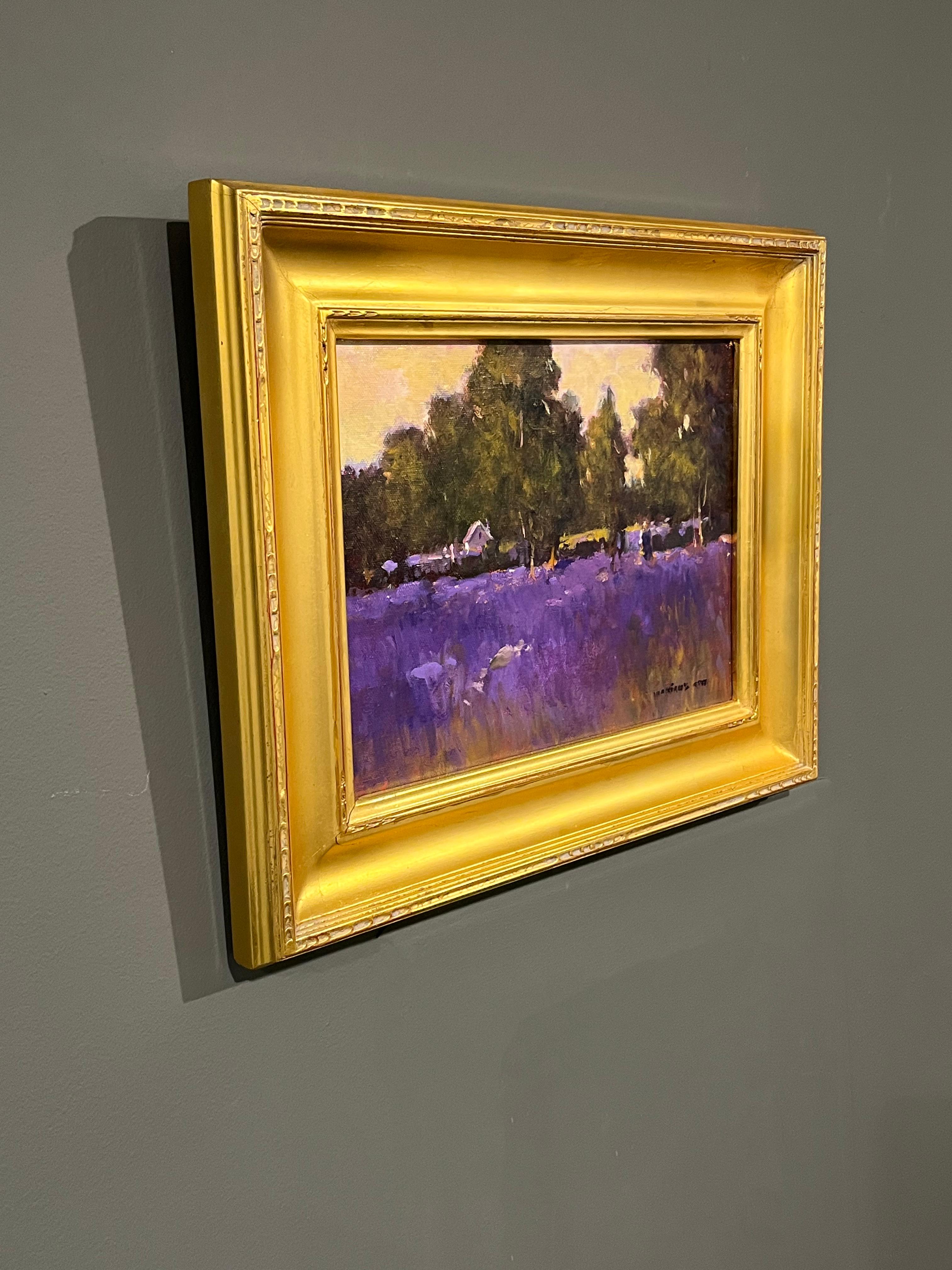 Monique Sakellarios, „Lavender Time“, 9x12 Figurative Landschaft, Ölgemälde im Angebot 3
