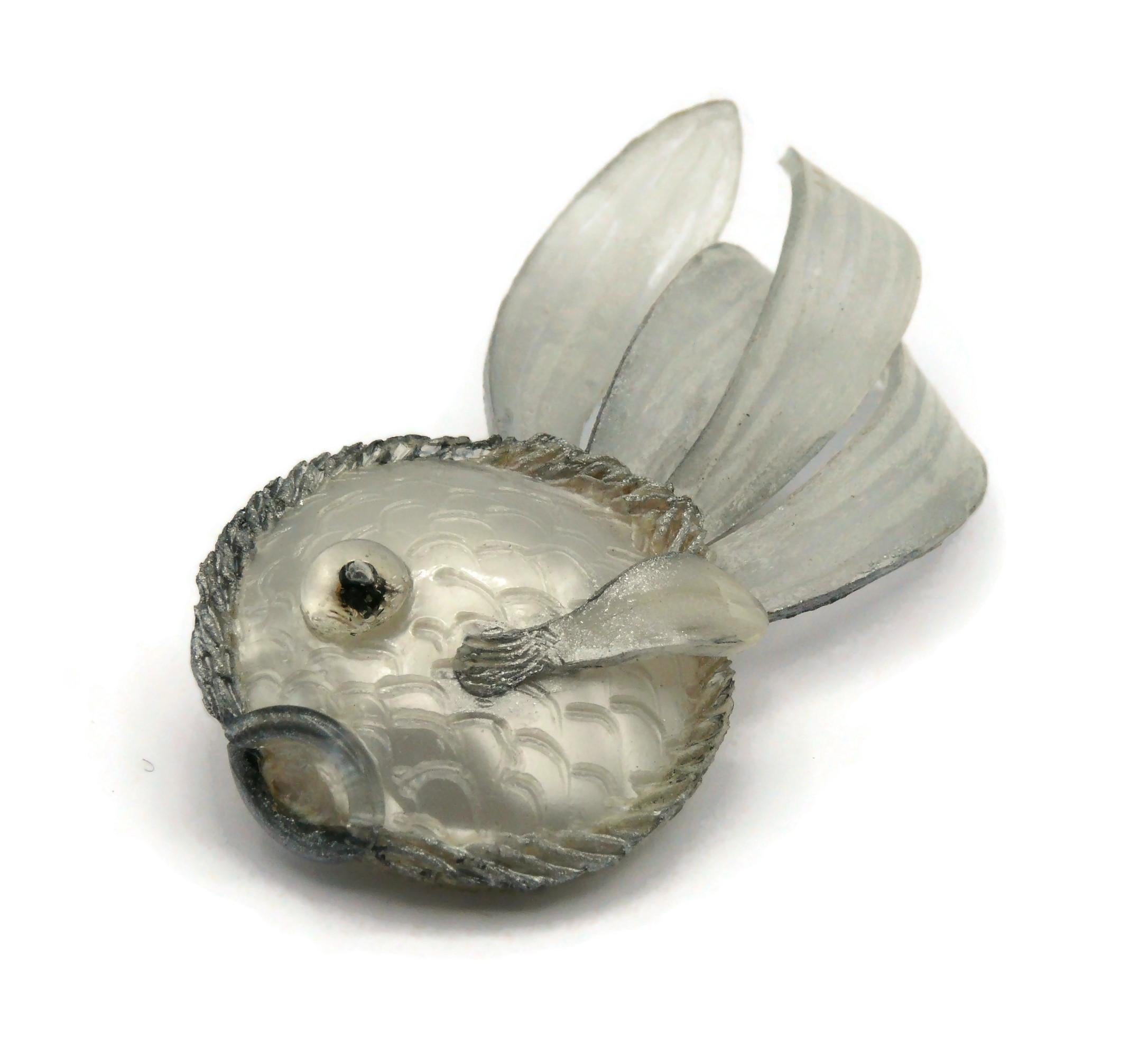 MONIQUE VEDIE (attributed to) Vintage Talosel Resin Fish Lapel Pin Brooch For Sale 4
