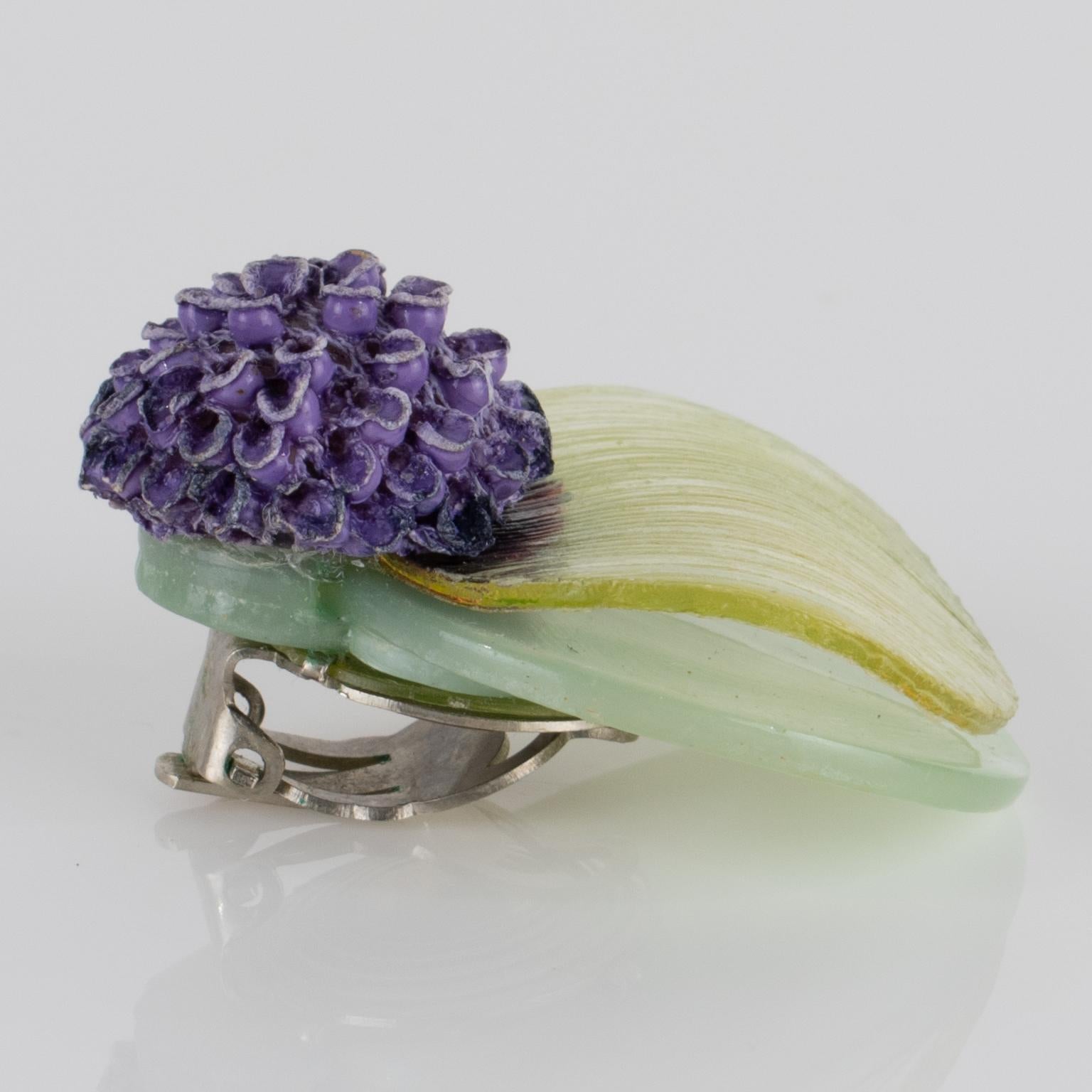 Boucles d'oreilles en résine Aqua Green et Lavender de Monique Vedie, Line Vautrin School en vente 1