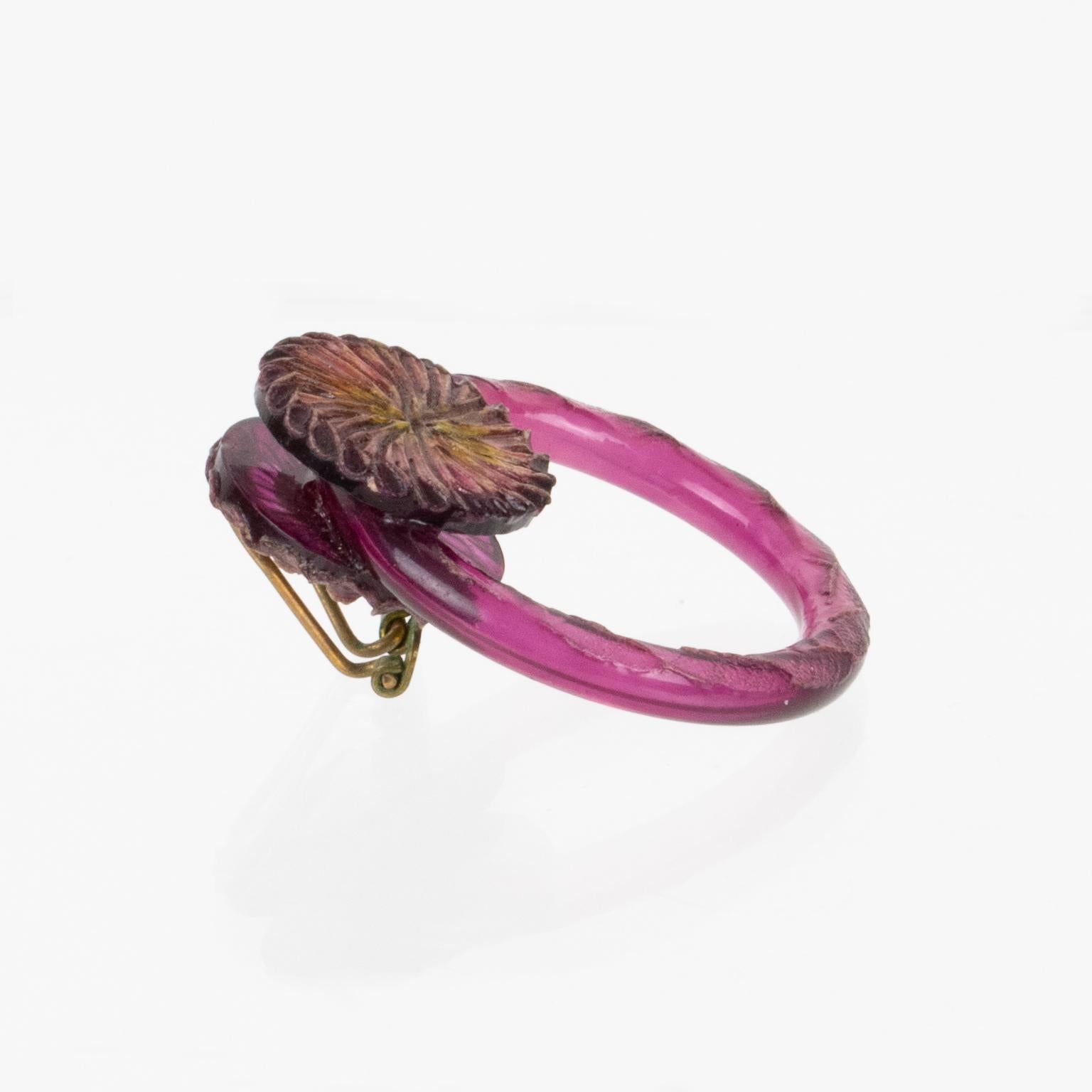 Monique Vedie Paris Resin Clip Earrings Raspberry Purple Hoop In Good Condition For Sale In Atlanta, GA