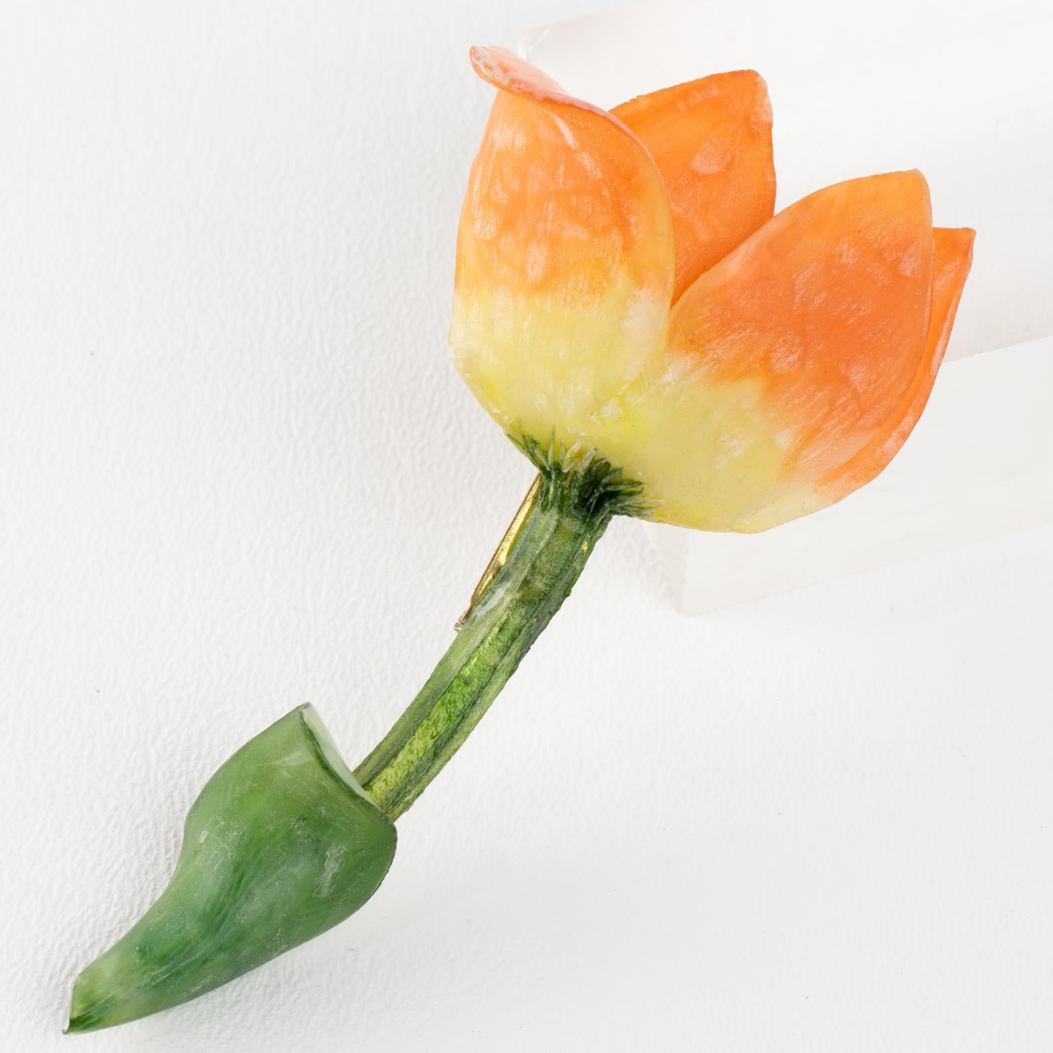 Broche Floral Tulipán de Resina Monique Vedie Talosel, Escuela Line Vautrin en venta 3