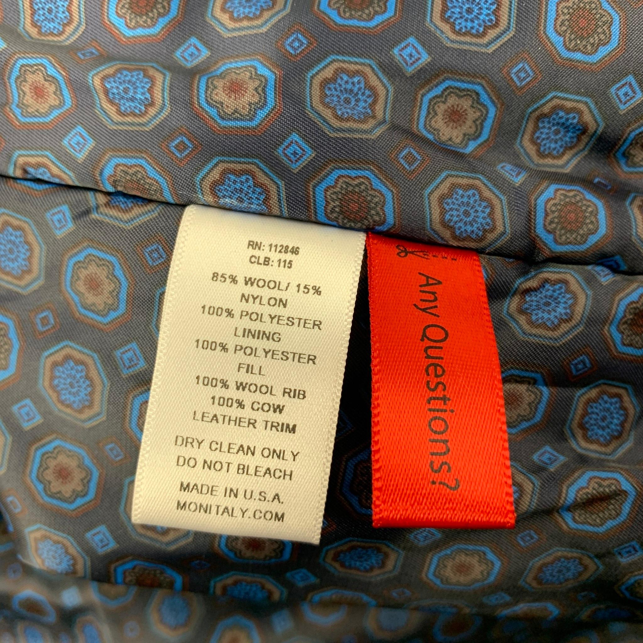 MONITALY Size 42 Navy & Grey Patchwork Wool Blend Zip Up Vest In Good Condition In San Francisco, CA
