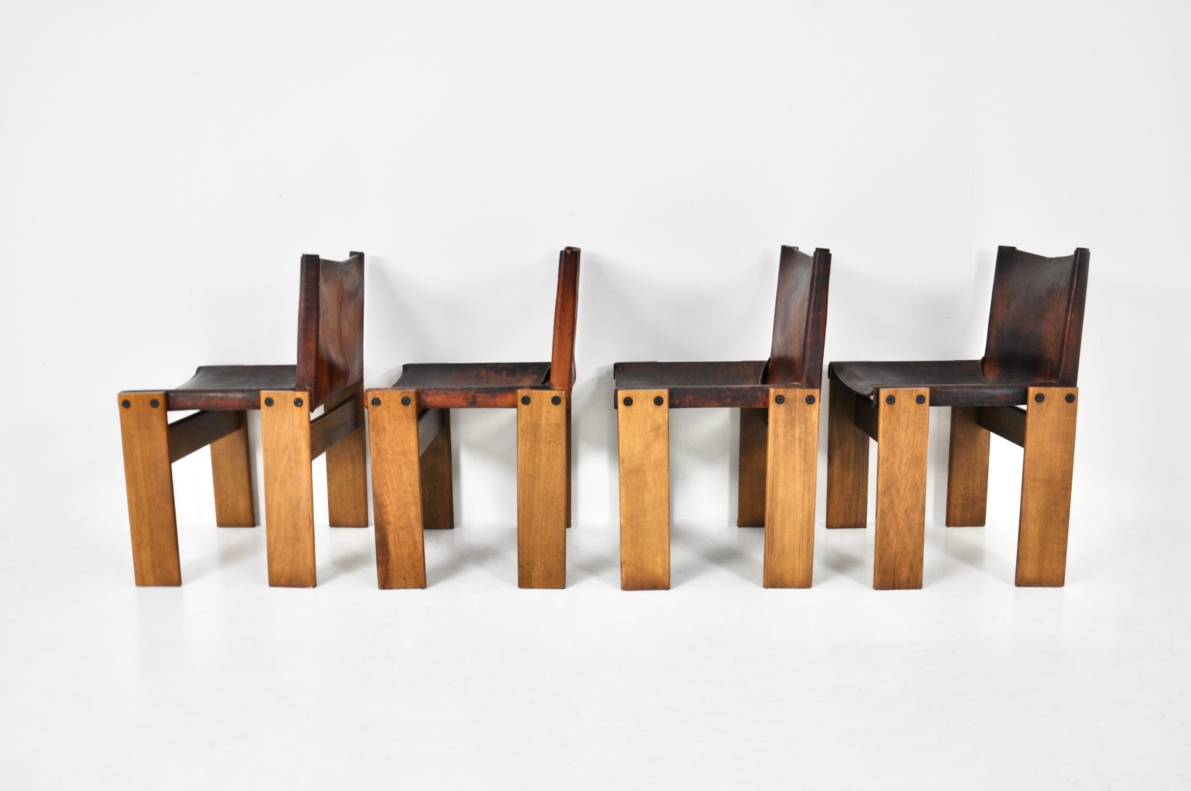 Monk-Esszimmerstühle von Afra & Tobia Scarpa für Molteni, 1970er Jahre, 4er-Set (Ende des 20. Jahrhunderts) im Angebot