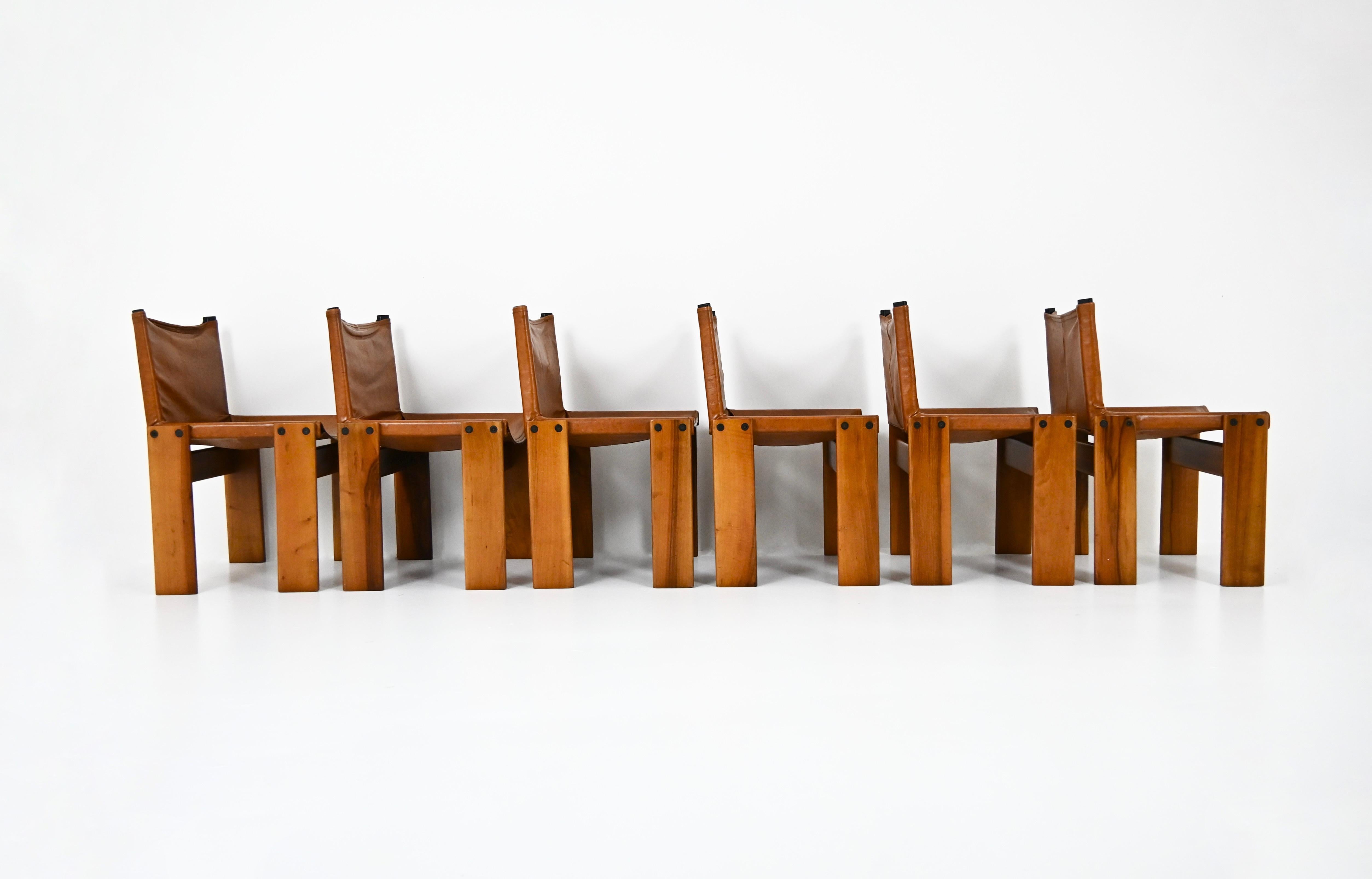Monk Dining Chairs by Afra & Tobia Scarpa for Molteni, 1970s, Set of 6 In Good Condition In bruxelles, BE