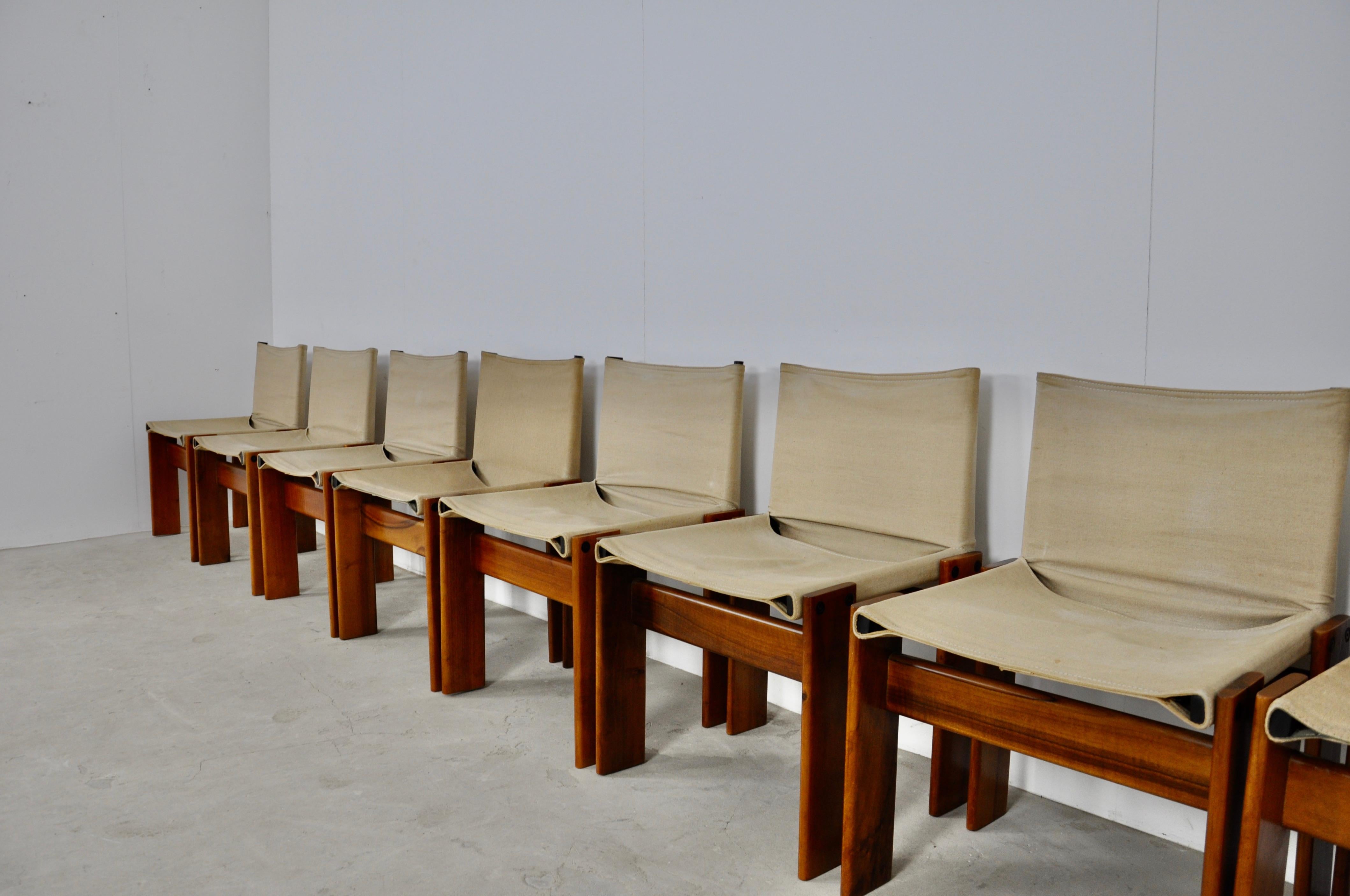 Monk Dinning Chairs by Afra & Tobia Scarpa for Molteni, 1970s In Good Condition In Lasne, BE
