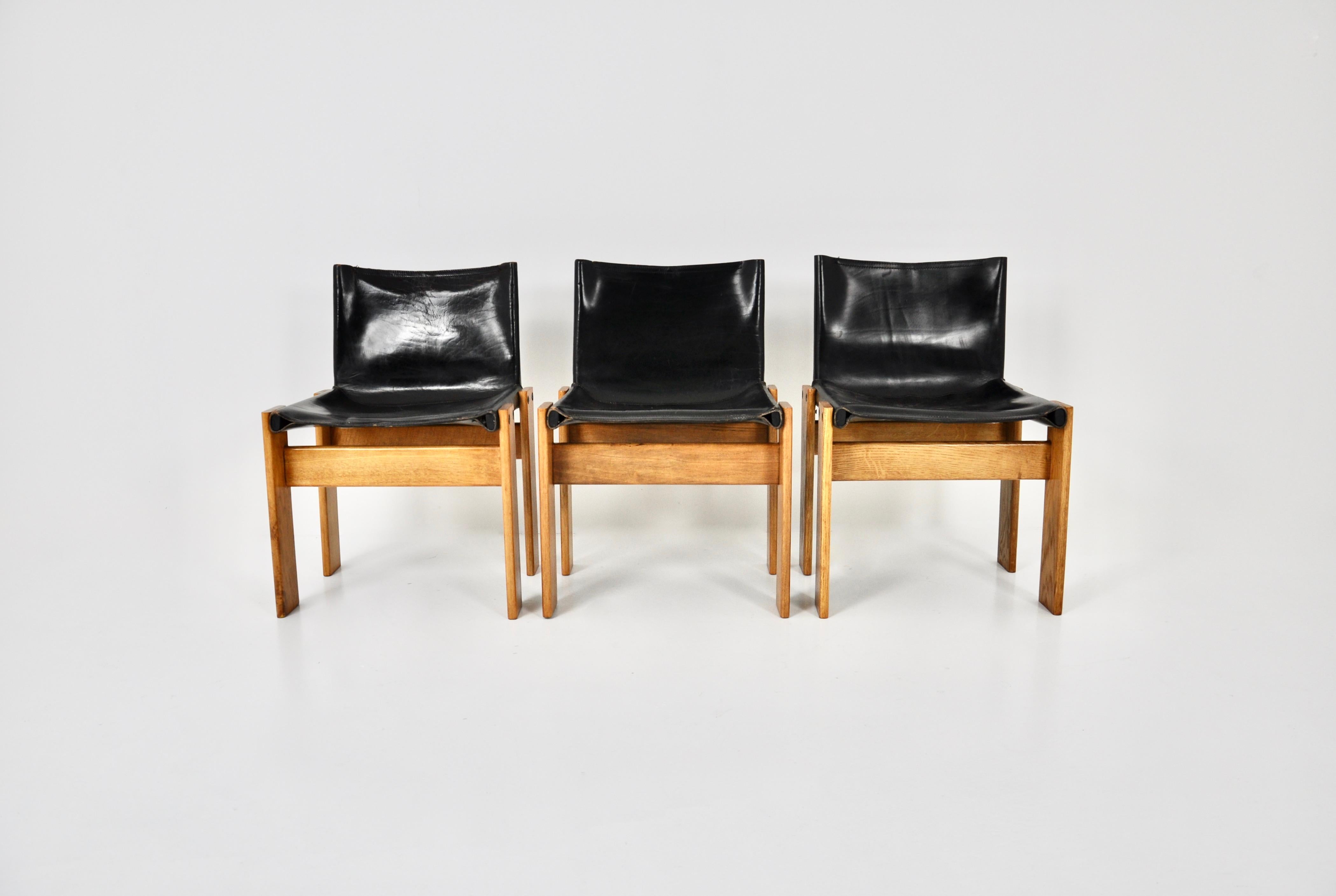 Monk Dinning Chairs by Afra & Tobia Scarpa for Molteni, 1970s Set of 3 In Good Condition In Lasne, BE